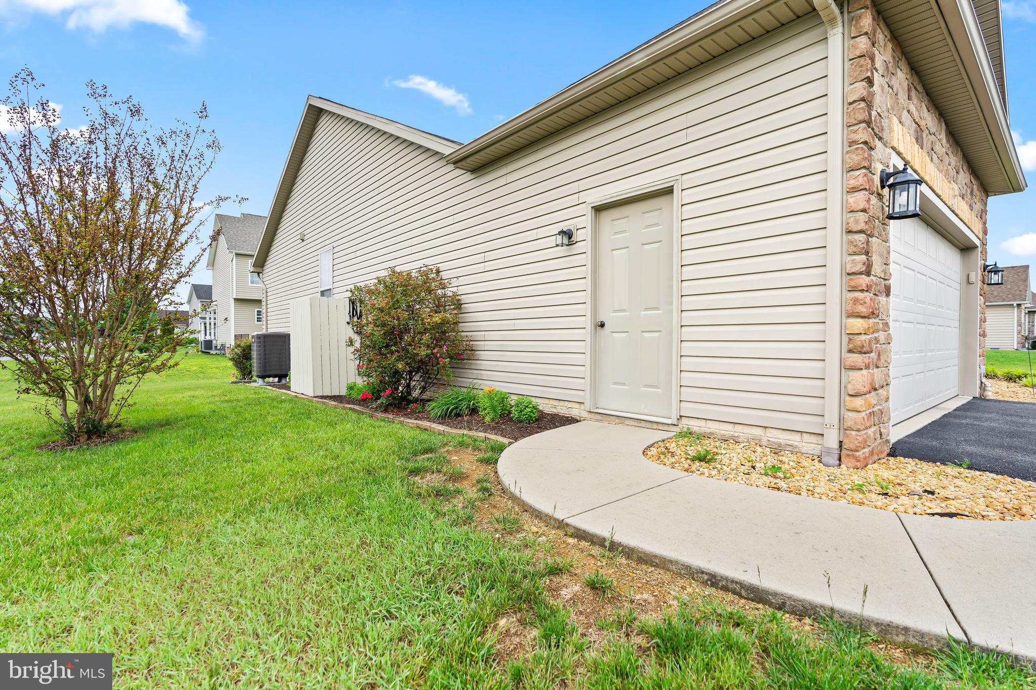 BRIDLE CREEK - Residential