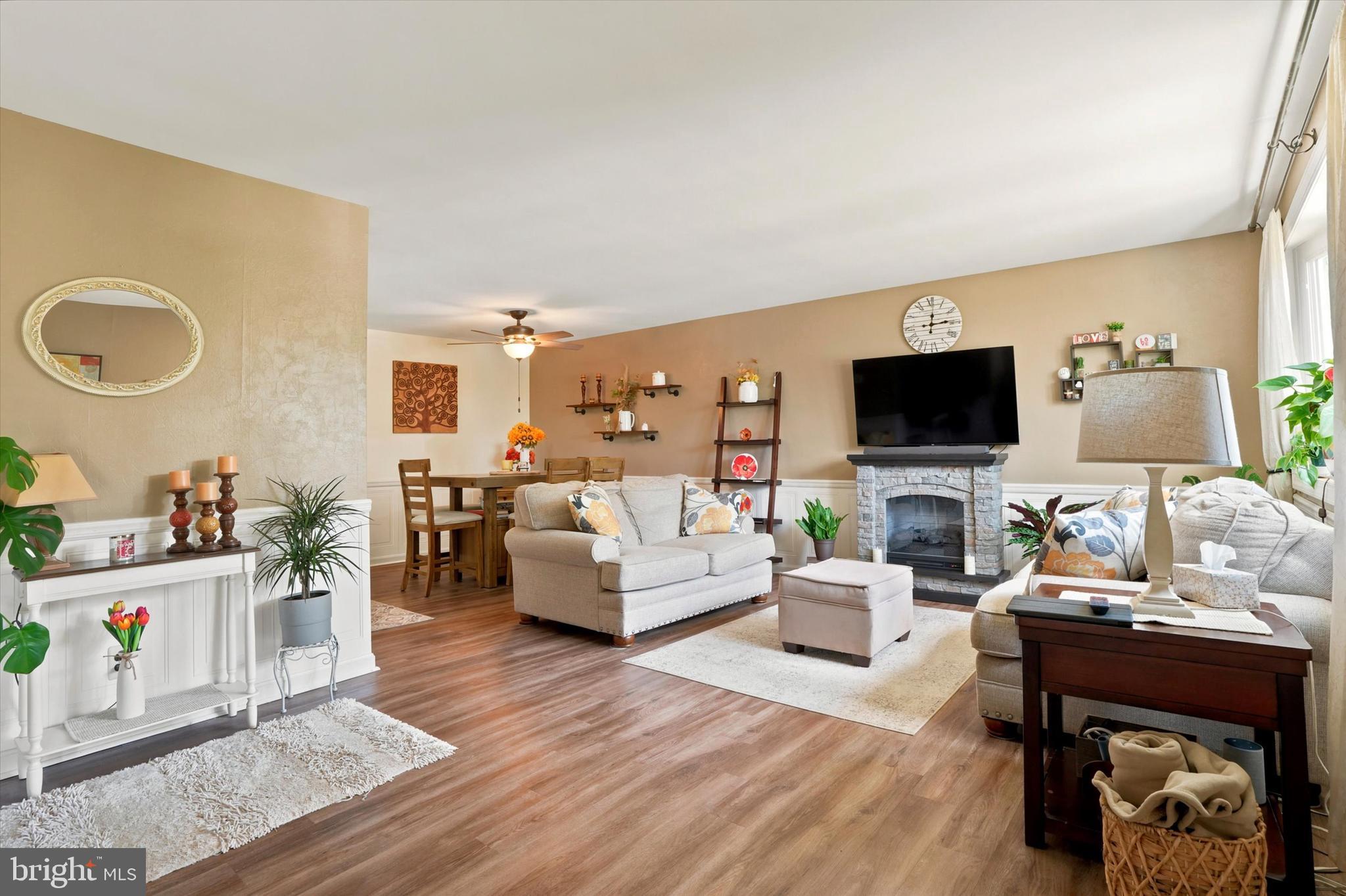 BUSTLETON - Residential