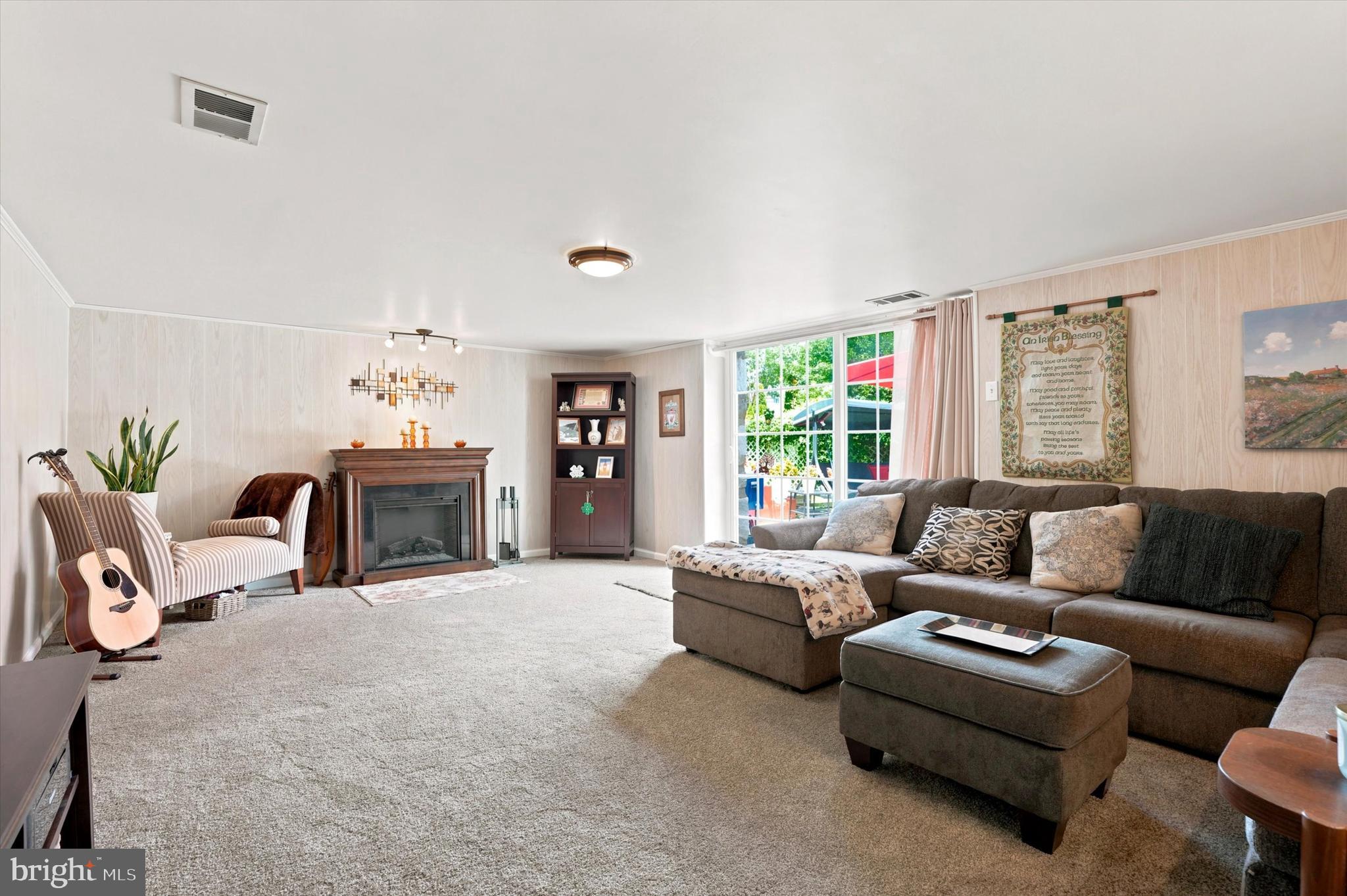 BUSTLETON - Residential