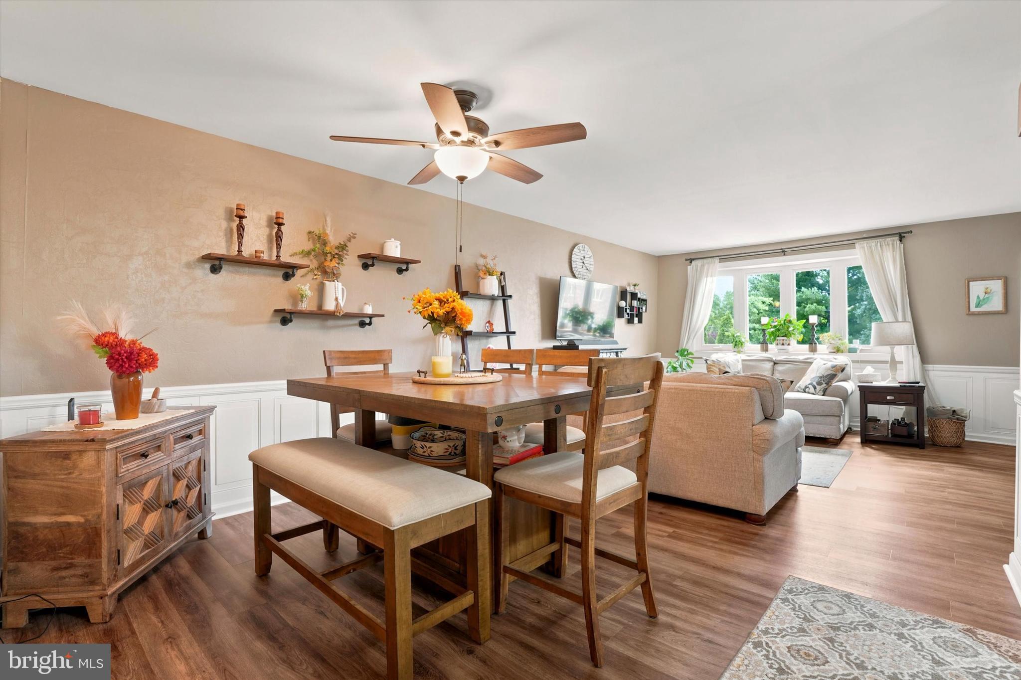BUSTLETON - Residential