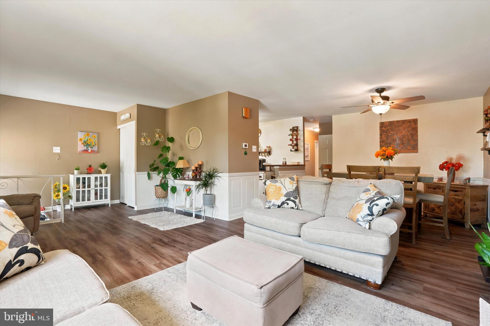 BUSTLETON - Residential