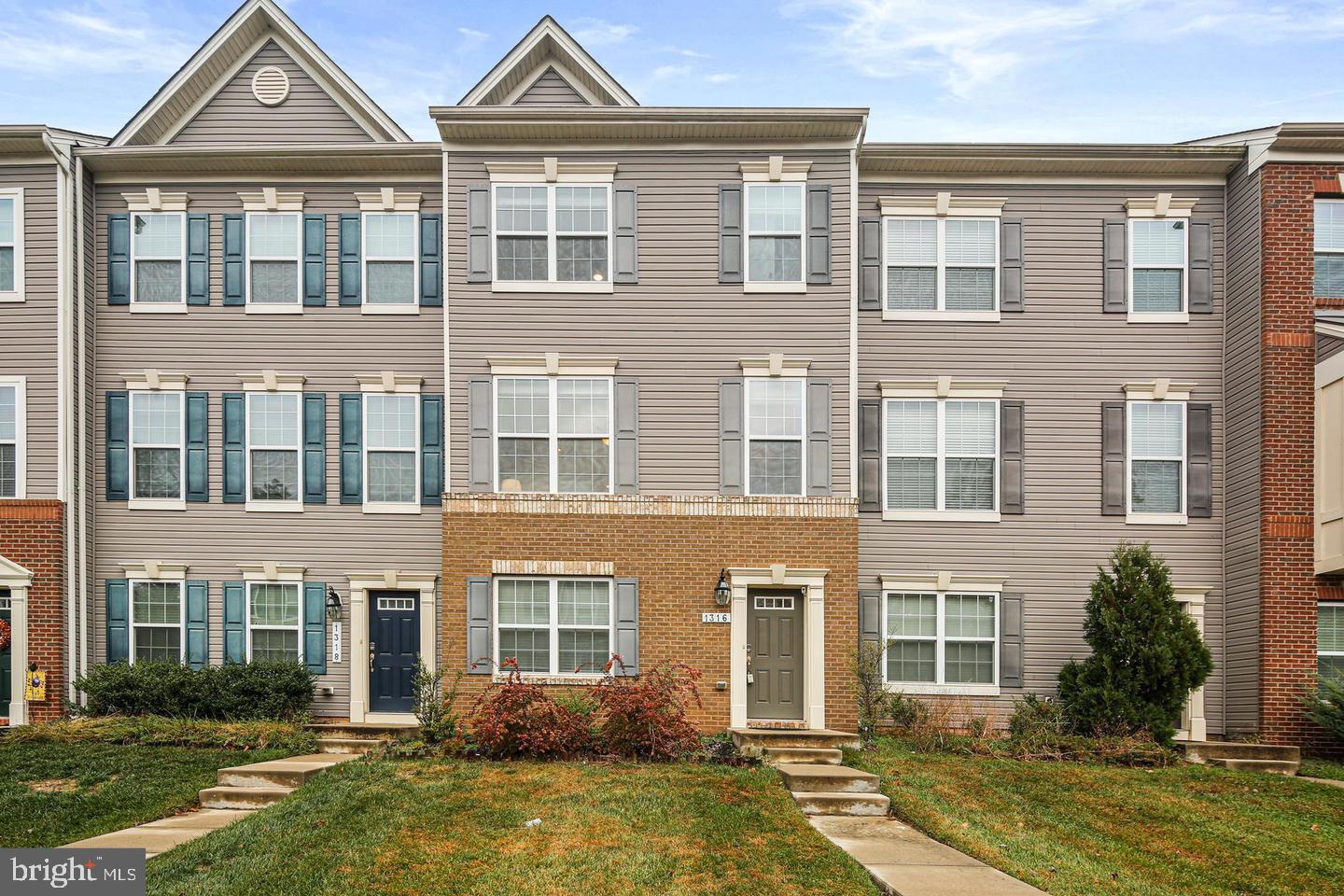 DORCHESTER VIEW - Residential Lease
