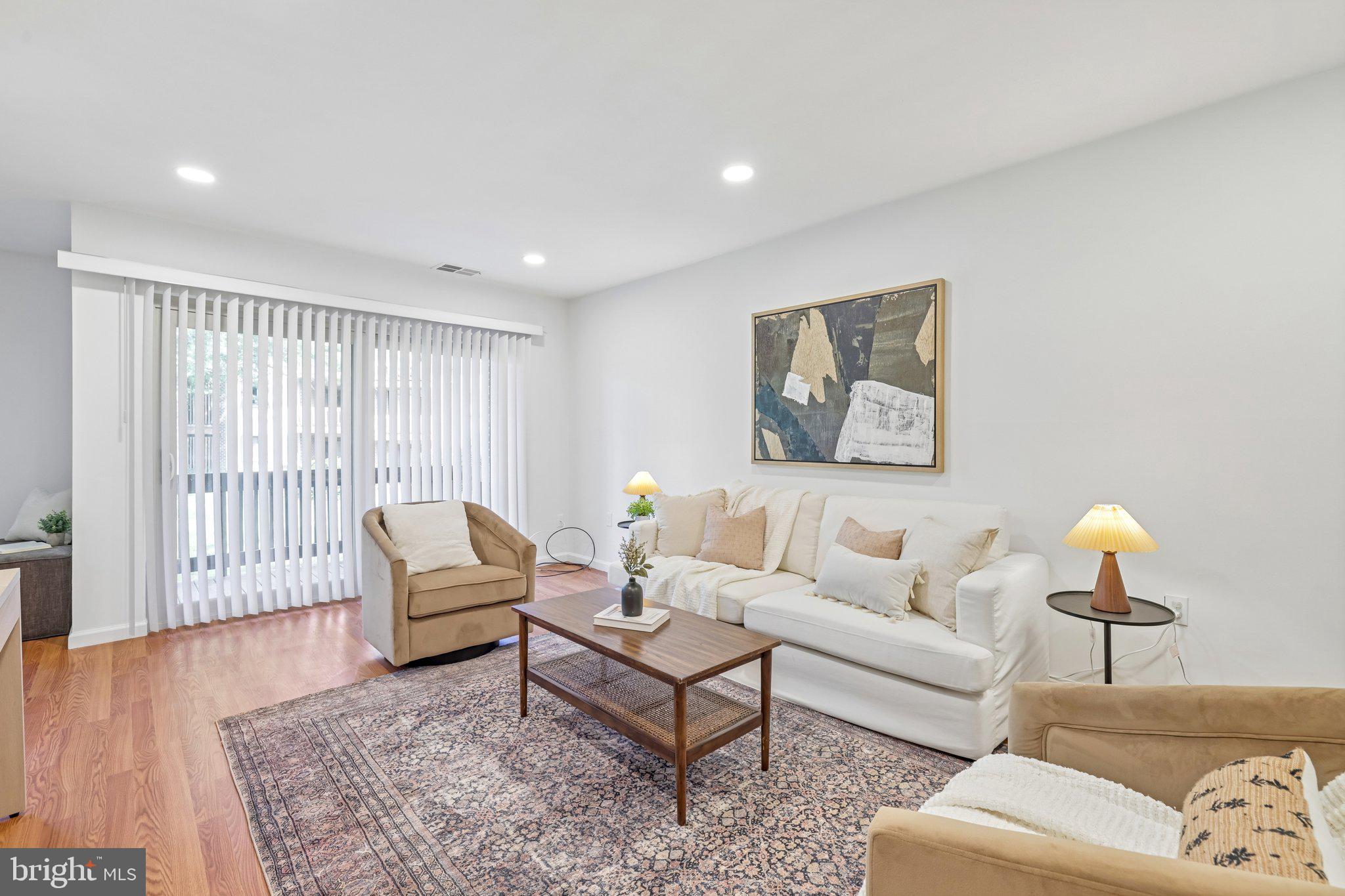VILLAGE OF WILDE LAKE - Residential