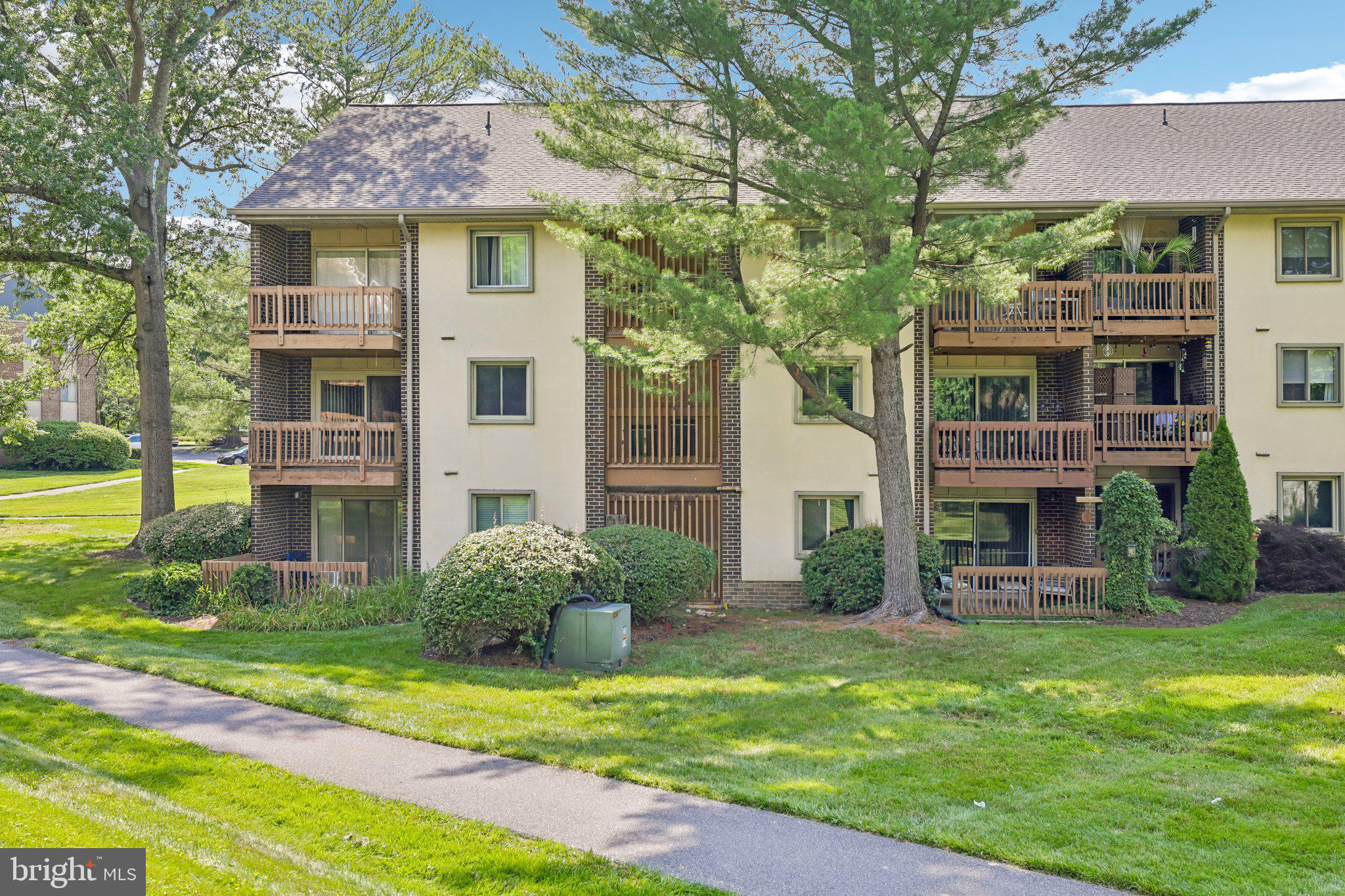 VILLAGE OF WILDE LAKE - Residential
