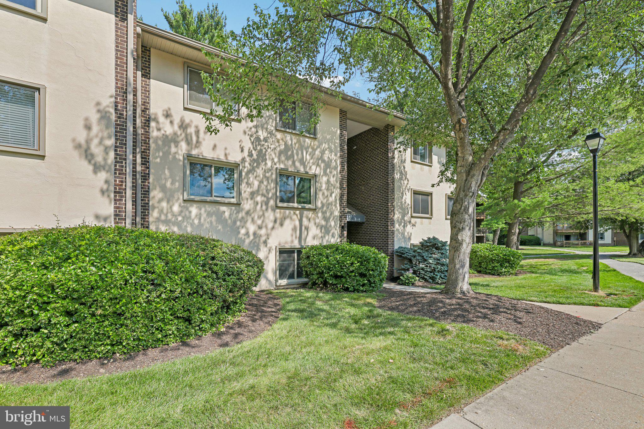 VILLAGE OF WILDE LAKE - Residential