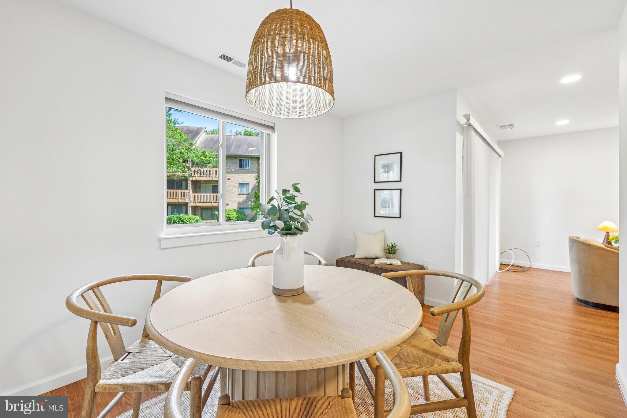 VILLAGE OF WILDE LAKE - Residential