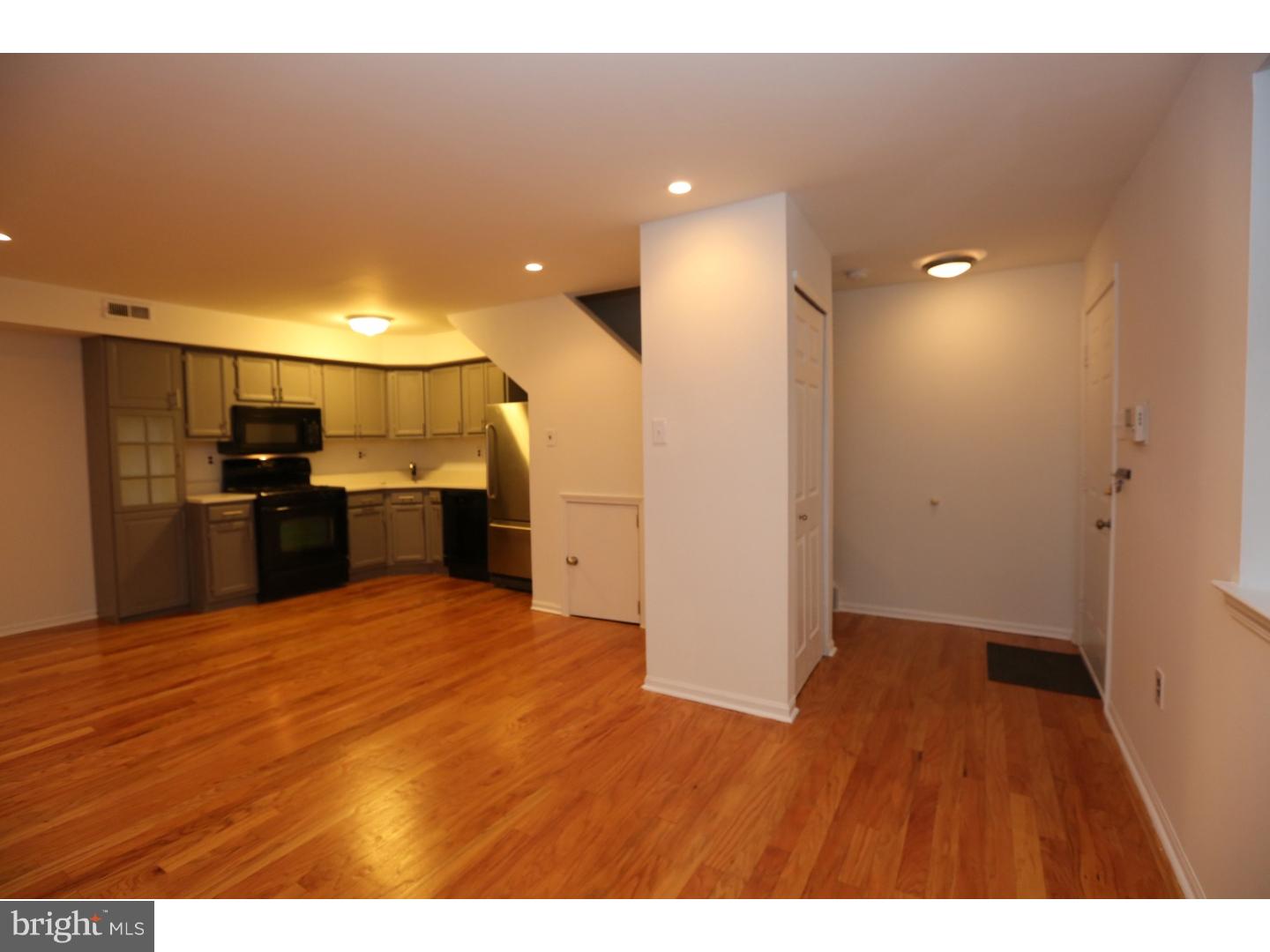 QUEEN VILLAGE - Residential Lease