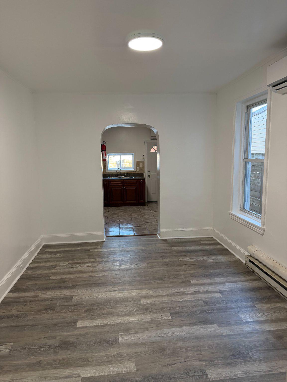 PORT RICHMOND - Residential