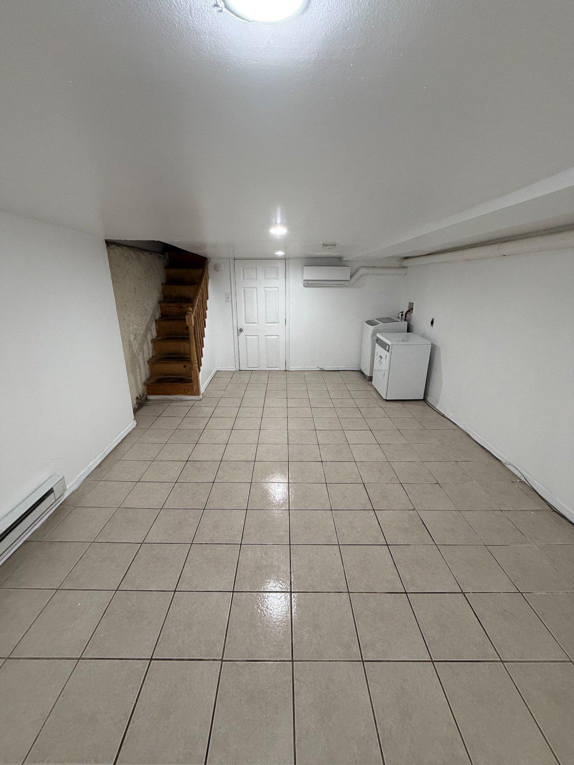 PORT RICHMOND - Residential