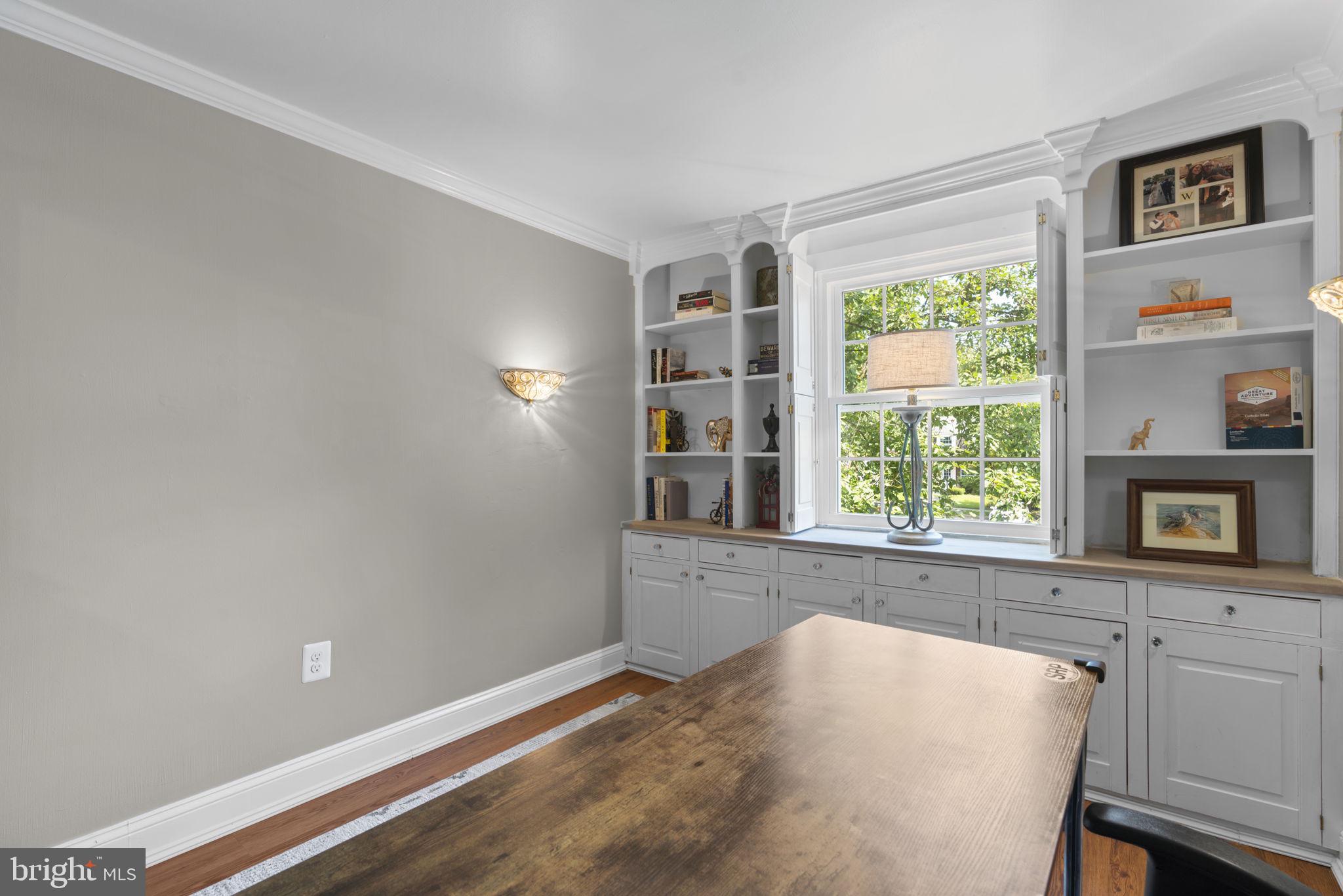 VILLAGE OF HARPERS CHOICE - Residential