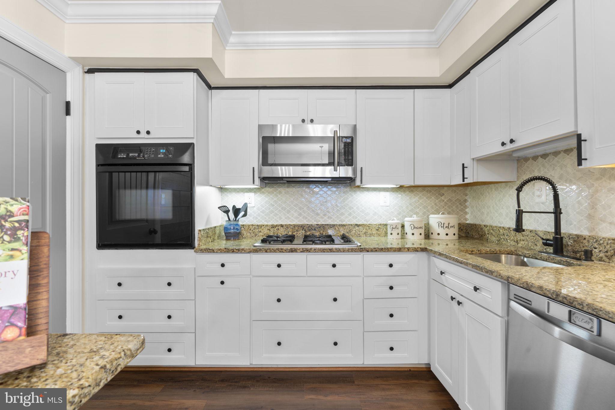 VILLAGE OF HARPERS CHOICE - Residential