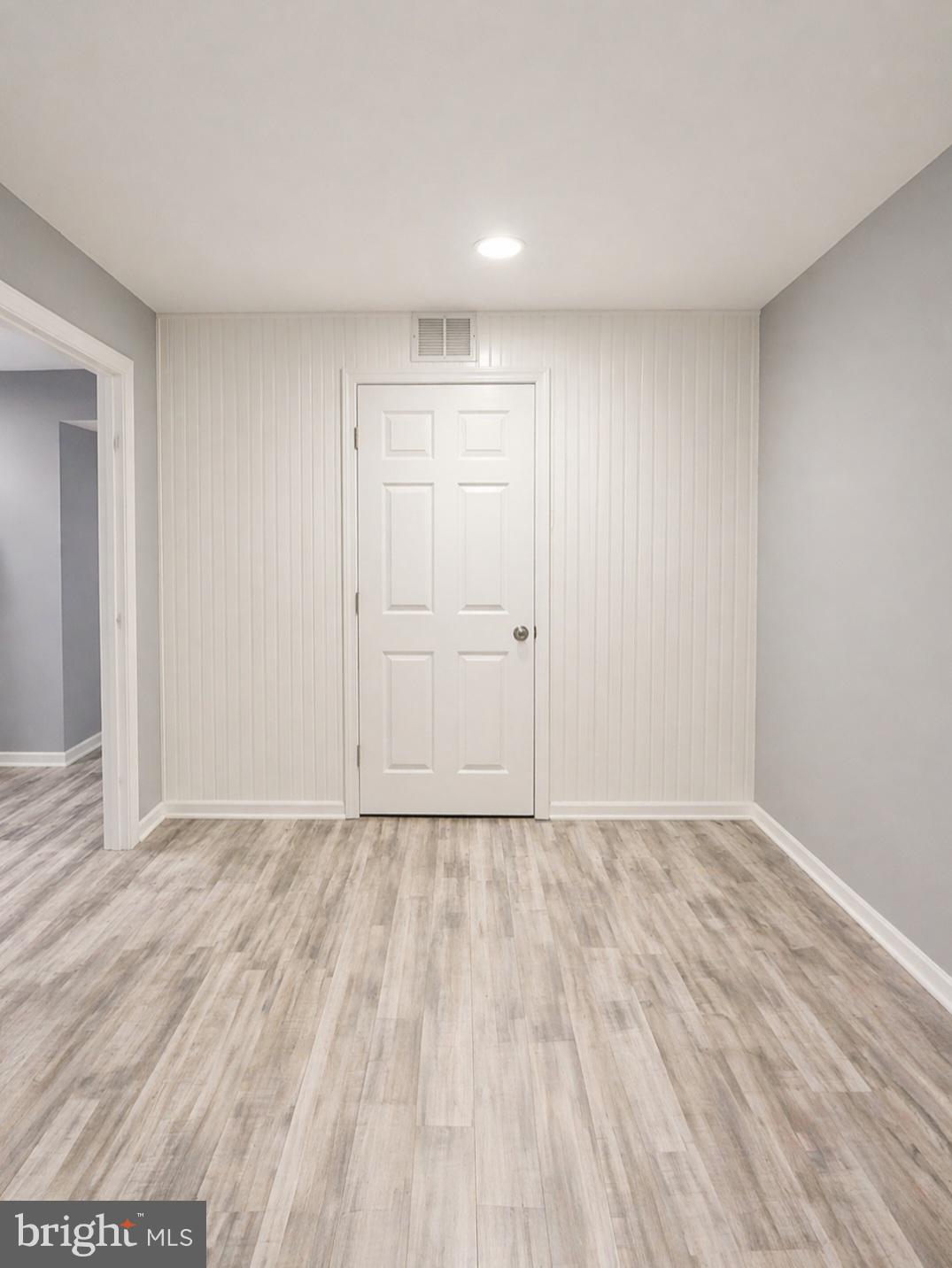 ARCHERS ROCK - Residential