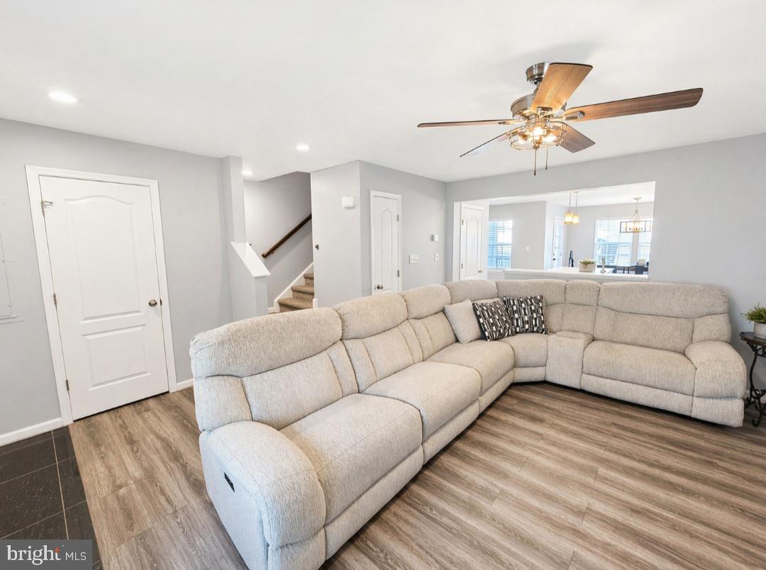 ARCHERS ROCK - Residential