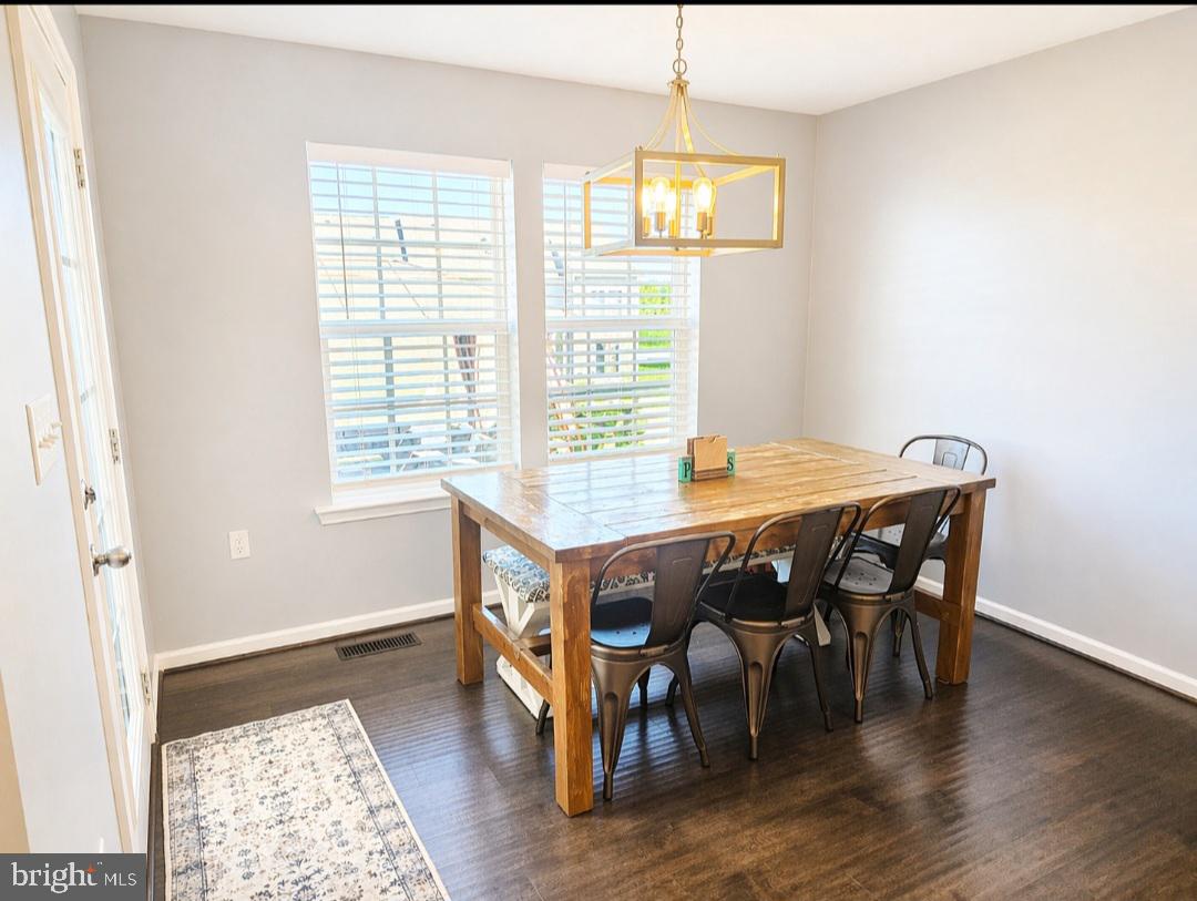 ARCHERS ROCK - Residential