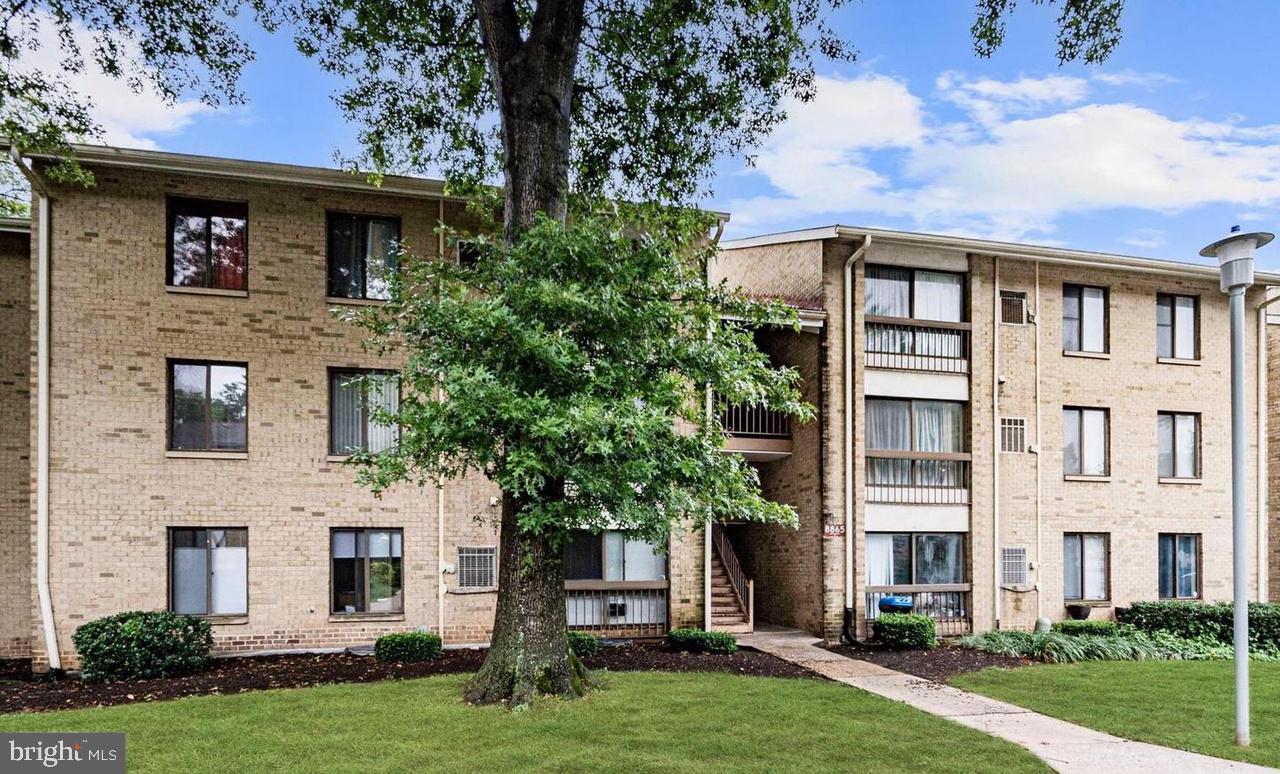 LONG REACH KNOLLS - Residential