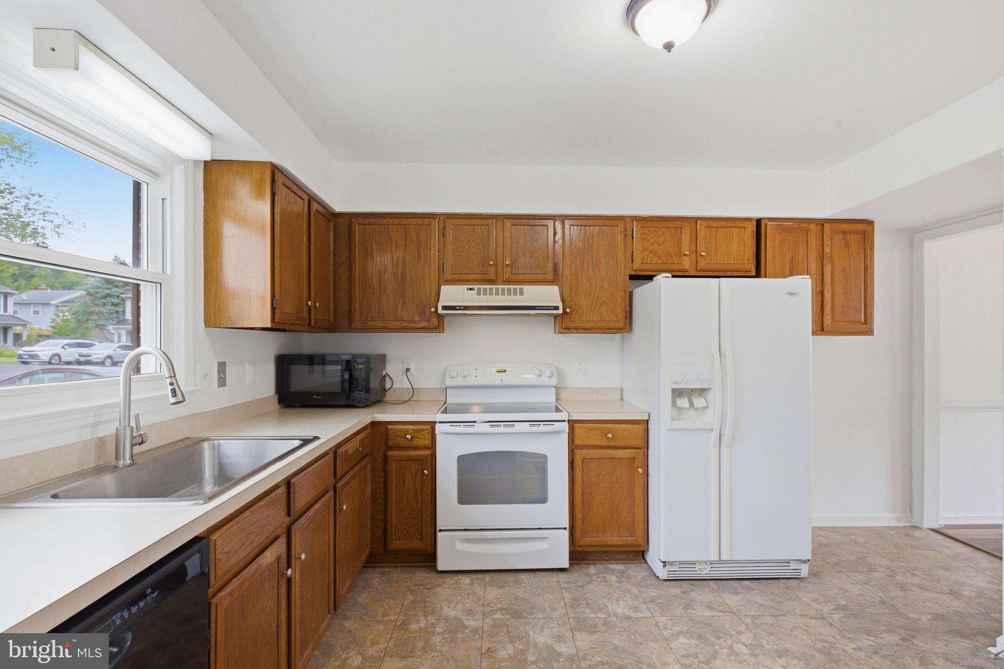 BEAR WALLOW KNOLLS - Residential