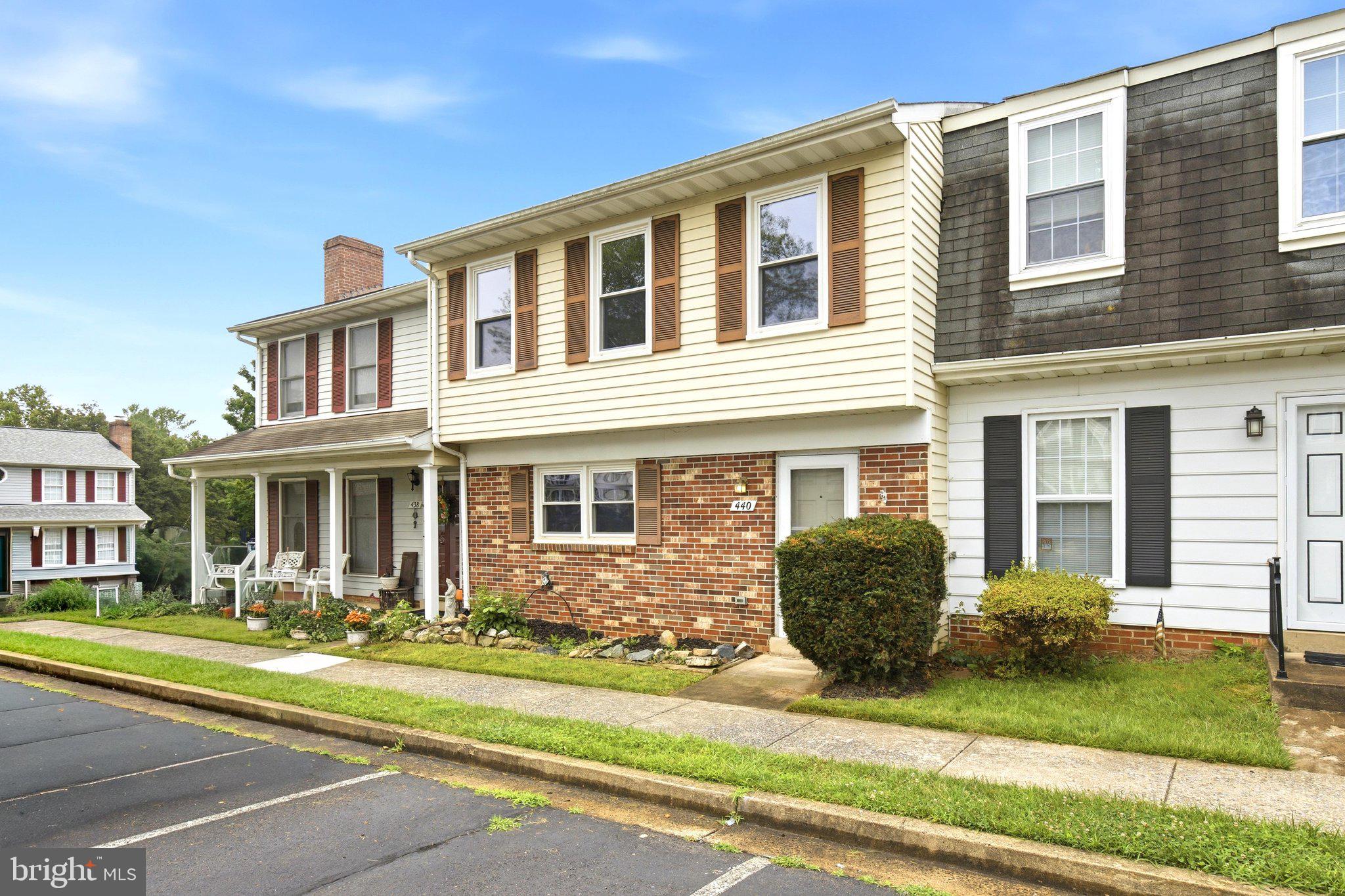 BEAR WALLOW KNOLLS - Residential