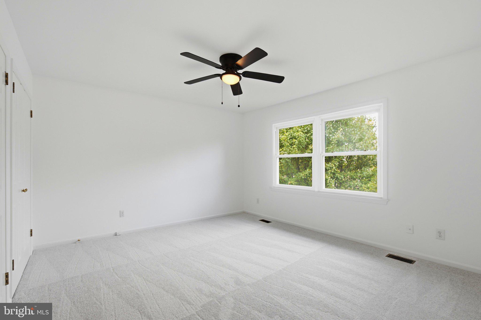 BEAR WALLOW KNOLLS - Residential