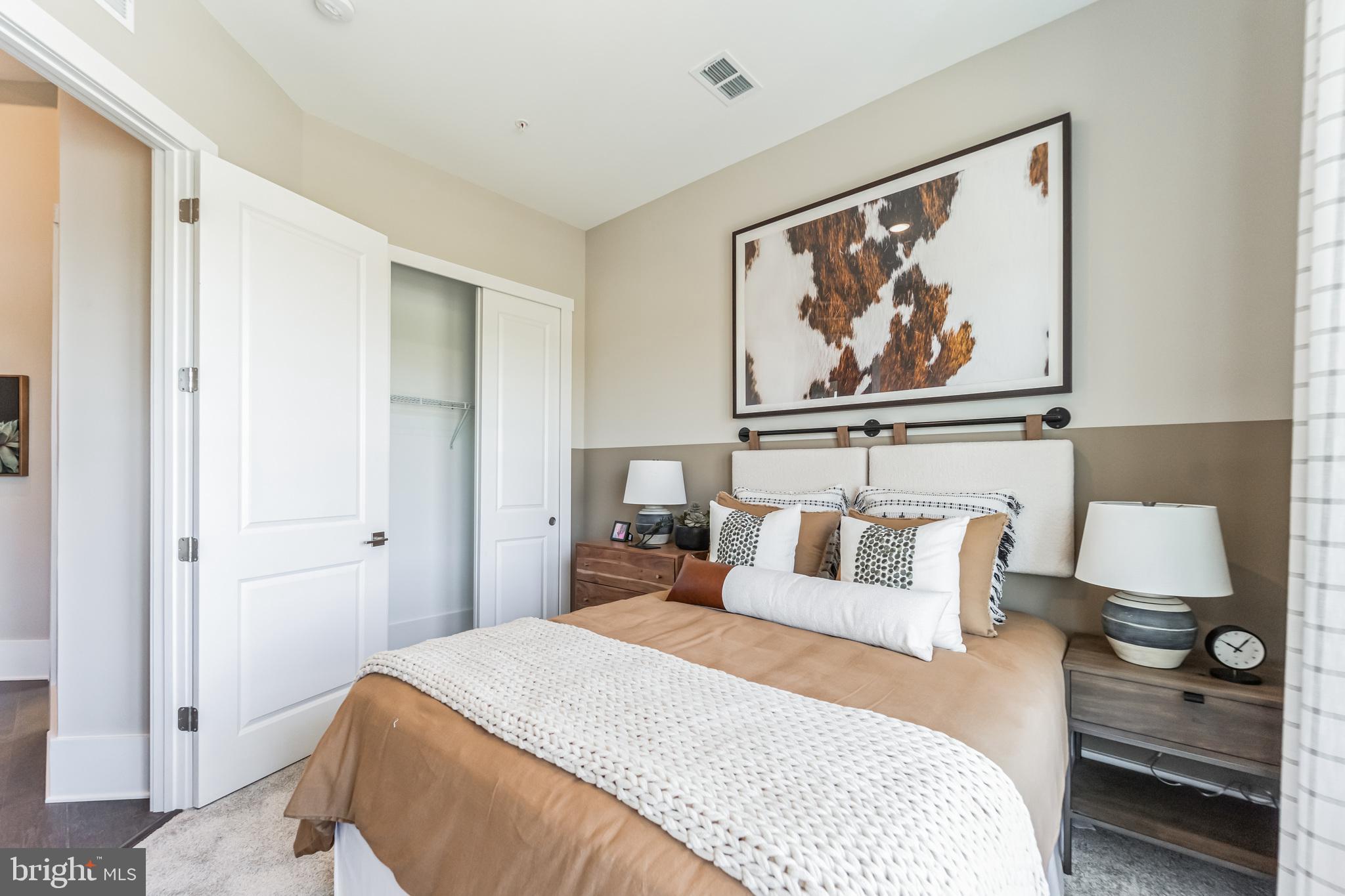 FOUR SEASONS AT KENT ISLAND - Residential
