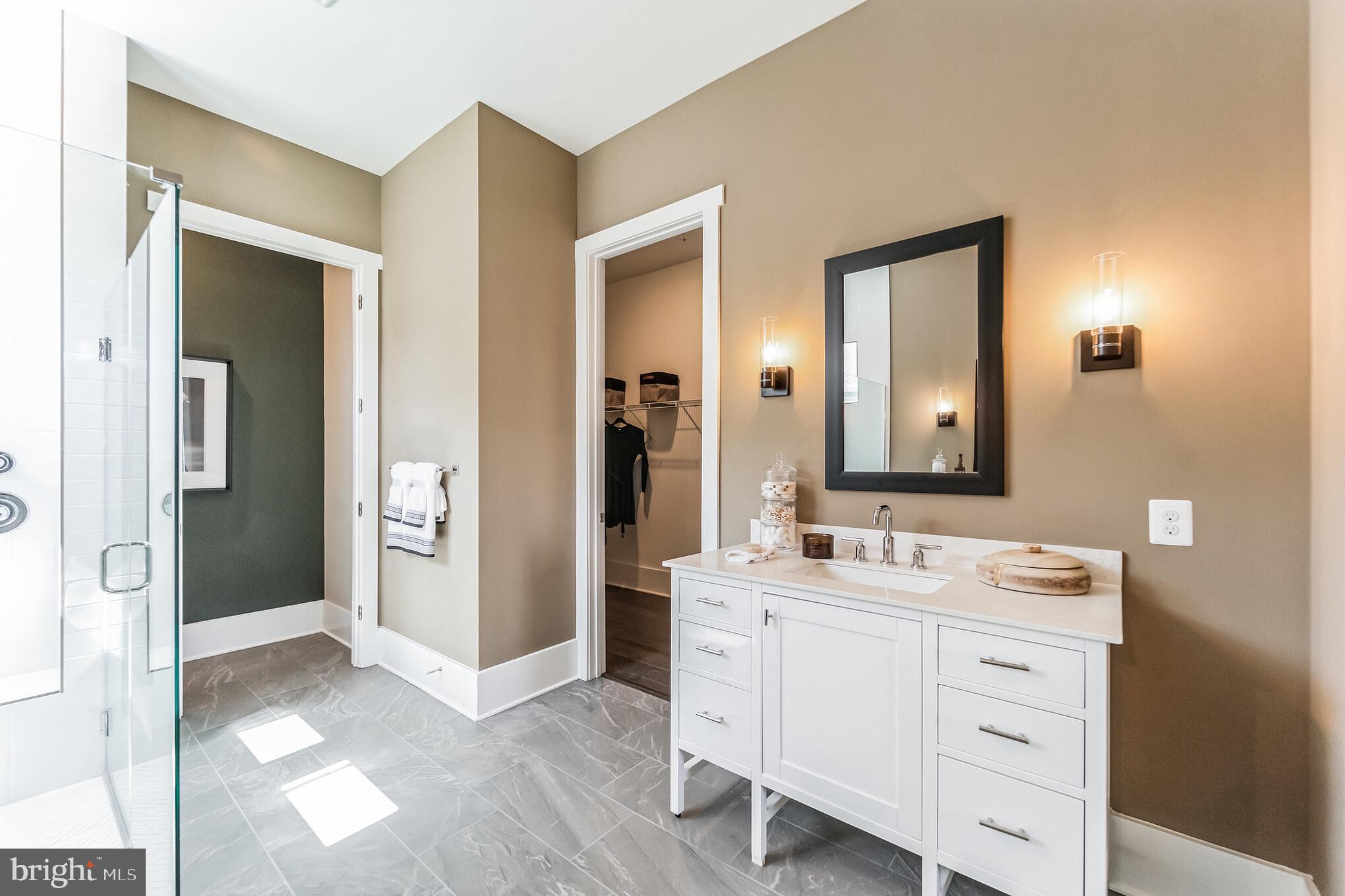 FOUR SEASONS AT KENT ISLAND - Residential