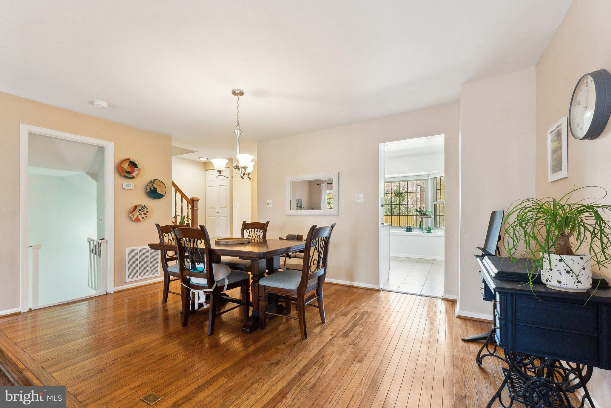 HUNTINGTON AT MT VERNON - Residential