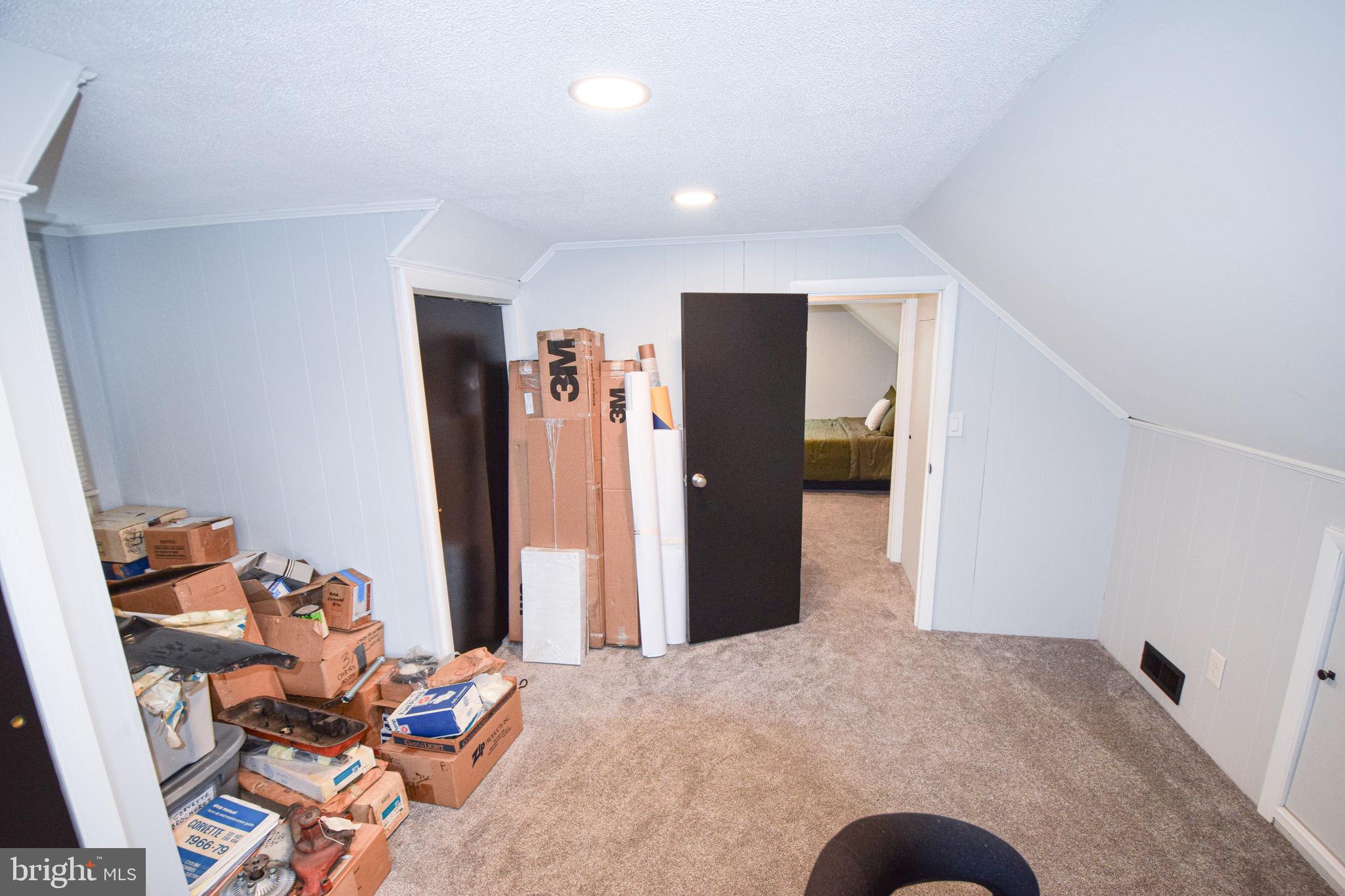 ROSEDALE - Residential