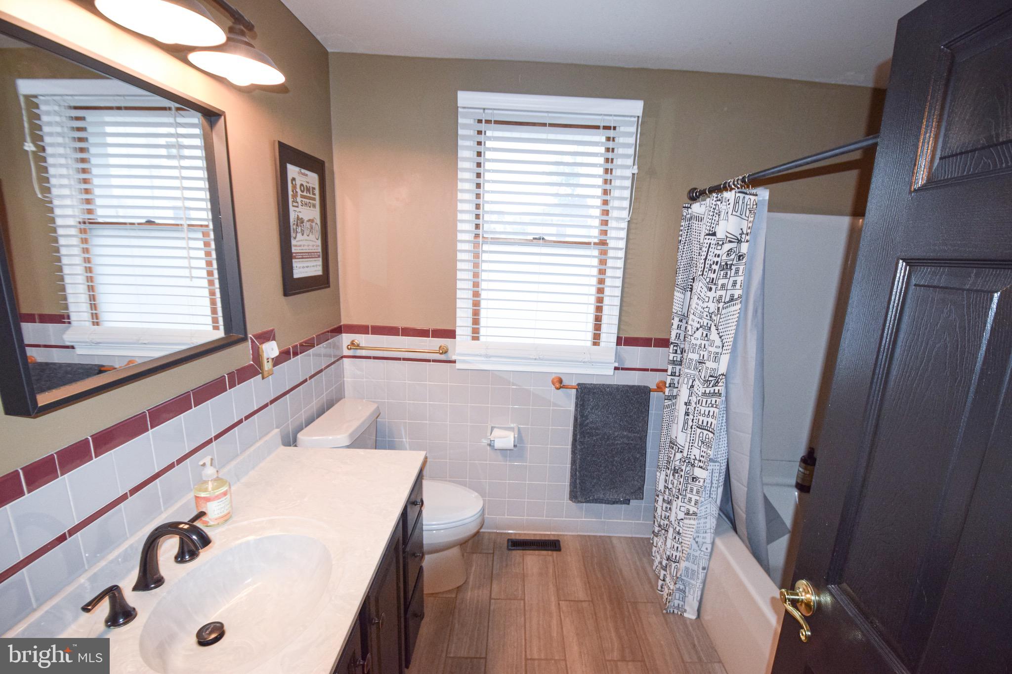 ROSEDALE - Residential