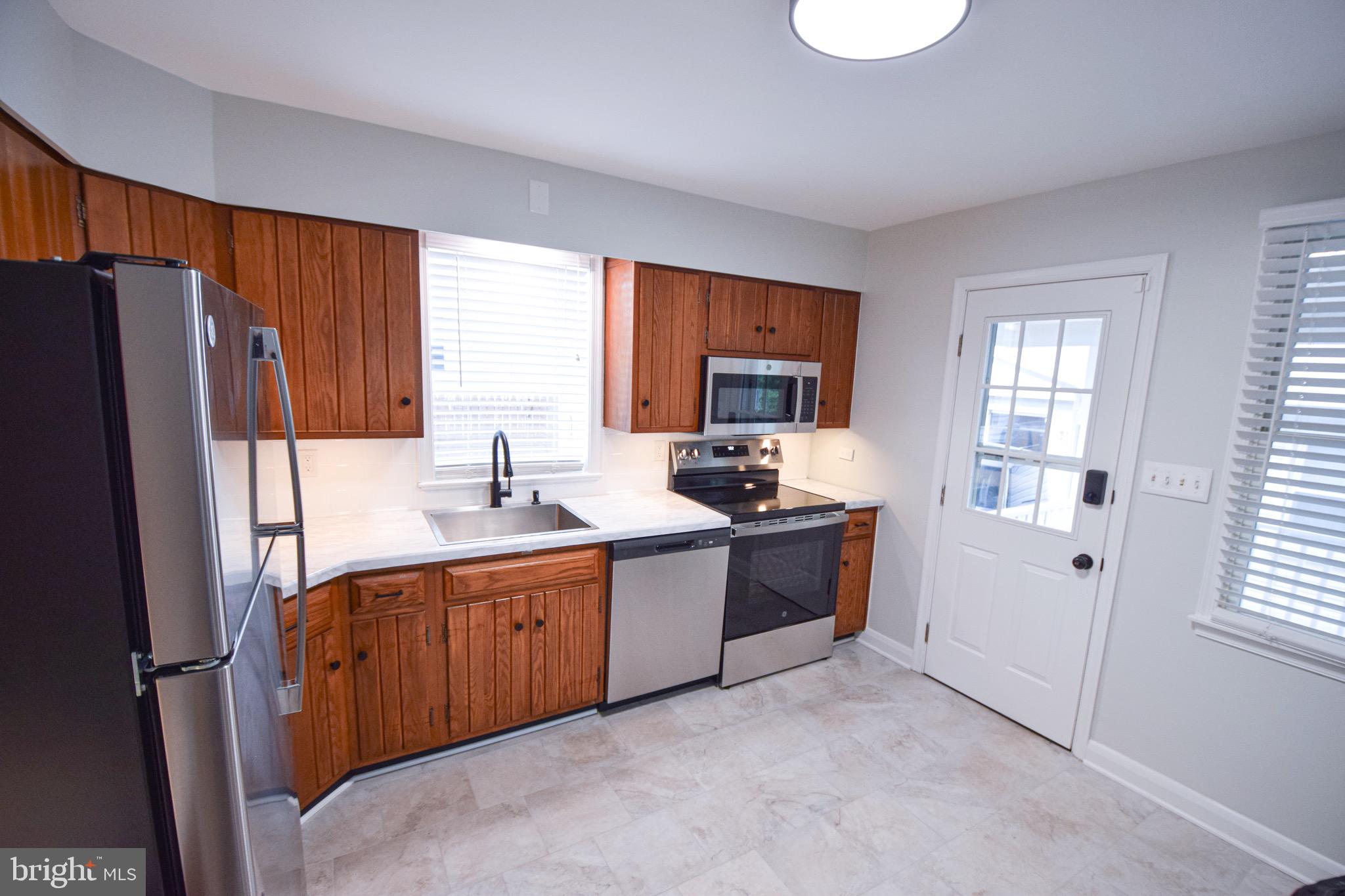 ROSEDALE - Residential