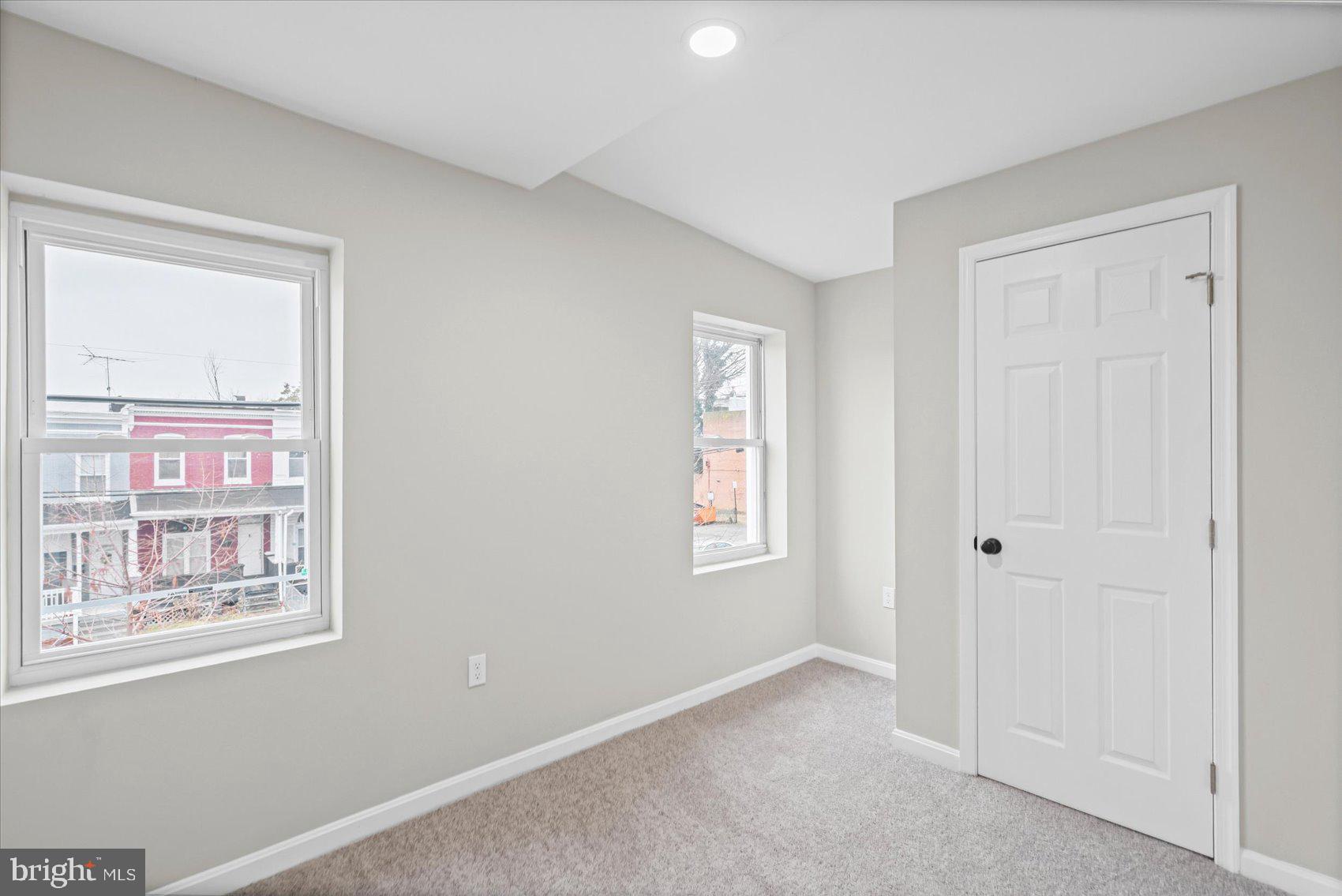 IRVINGTON - Residential