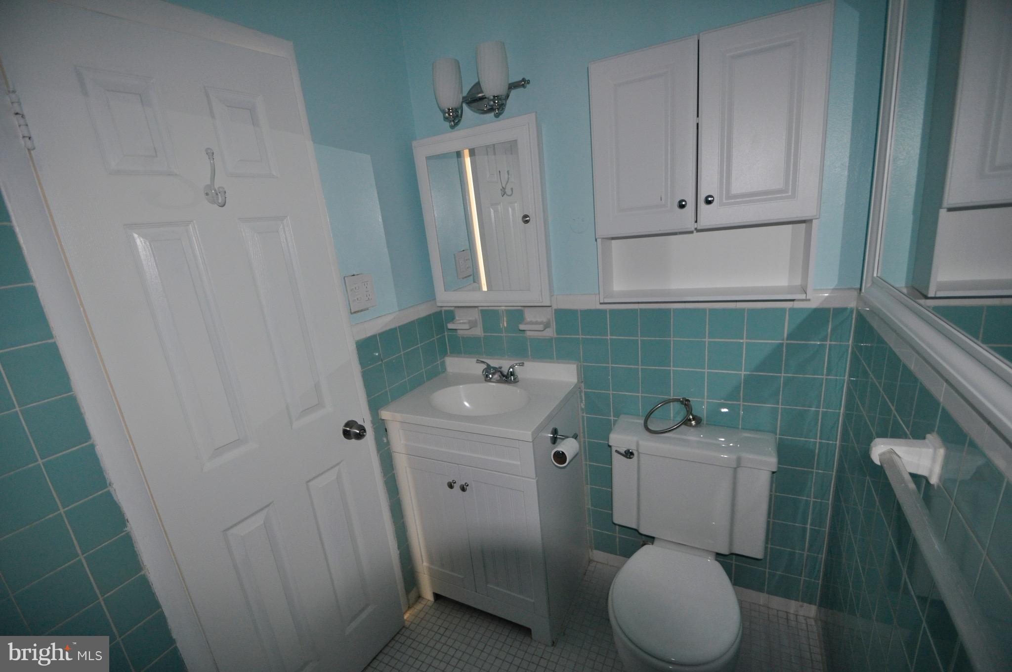BOLLING BROOK - Residential Lease