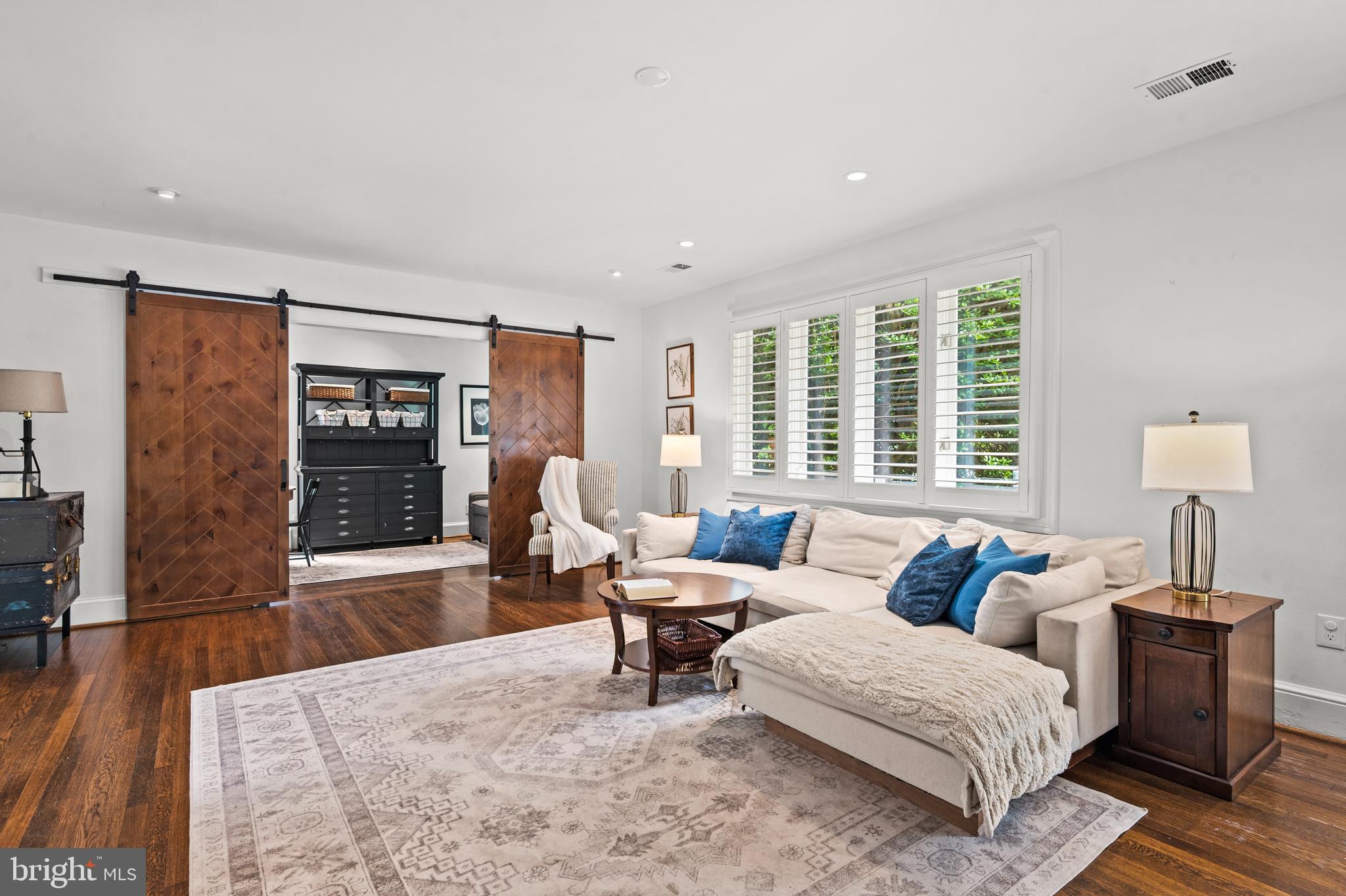 CHEVY CHASE TERRACE - Residential