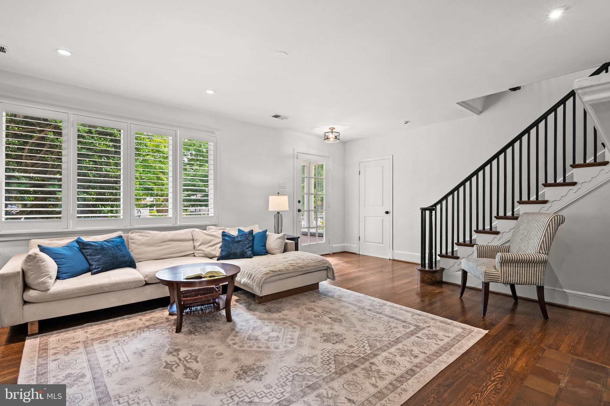 CHEVY CHASE TERRACE - Residential
