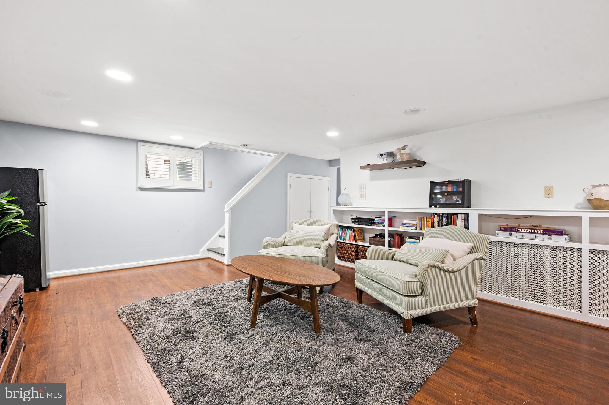 CHEVY CHASE TERRACE - Residential