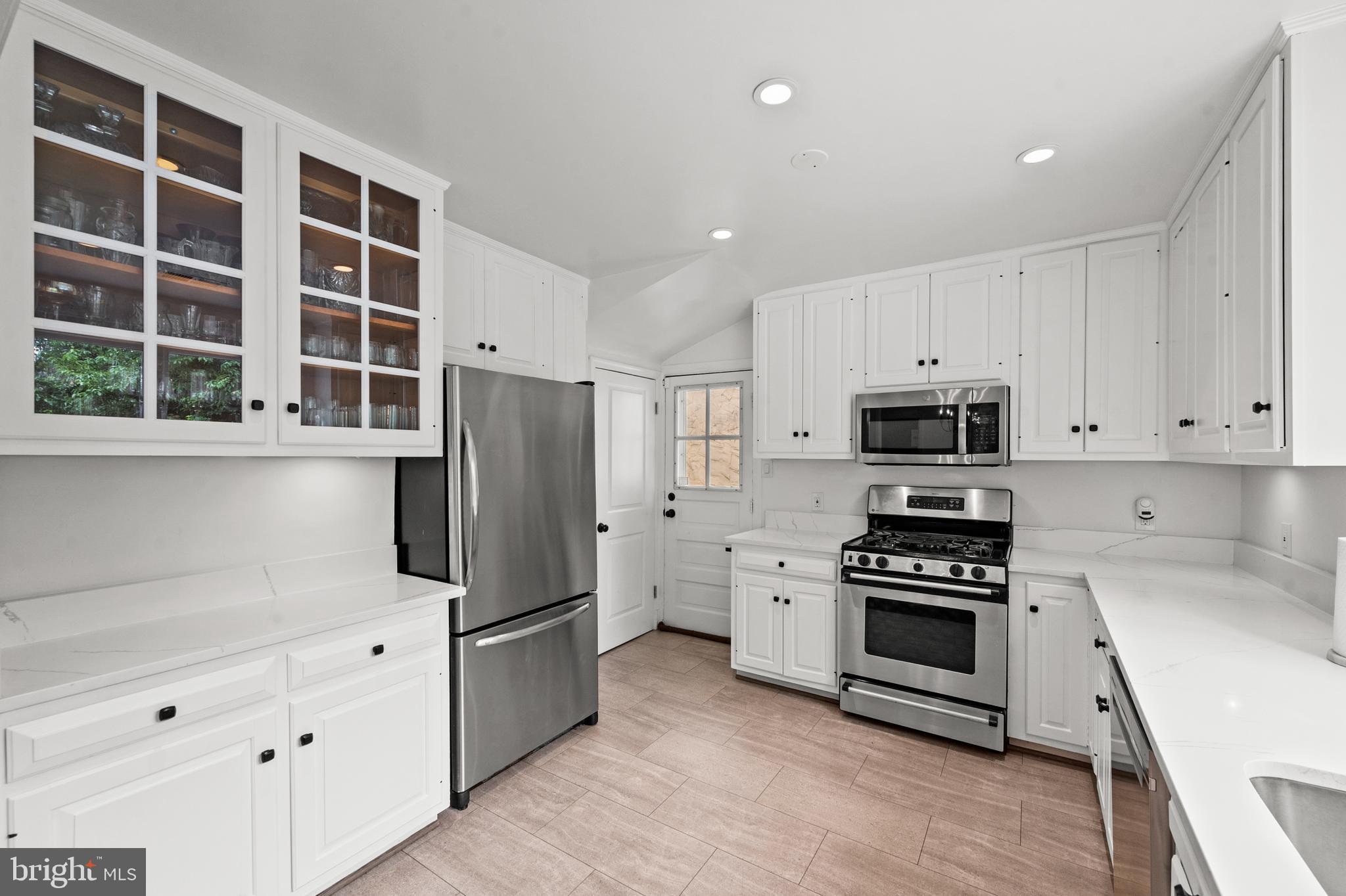 CHEVY CHASE TERRACE - Residential