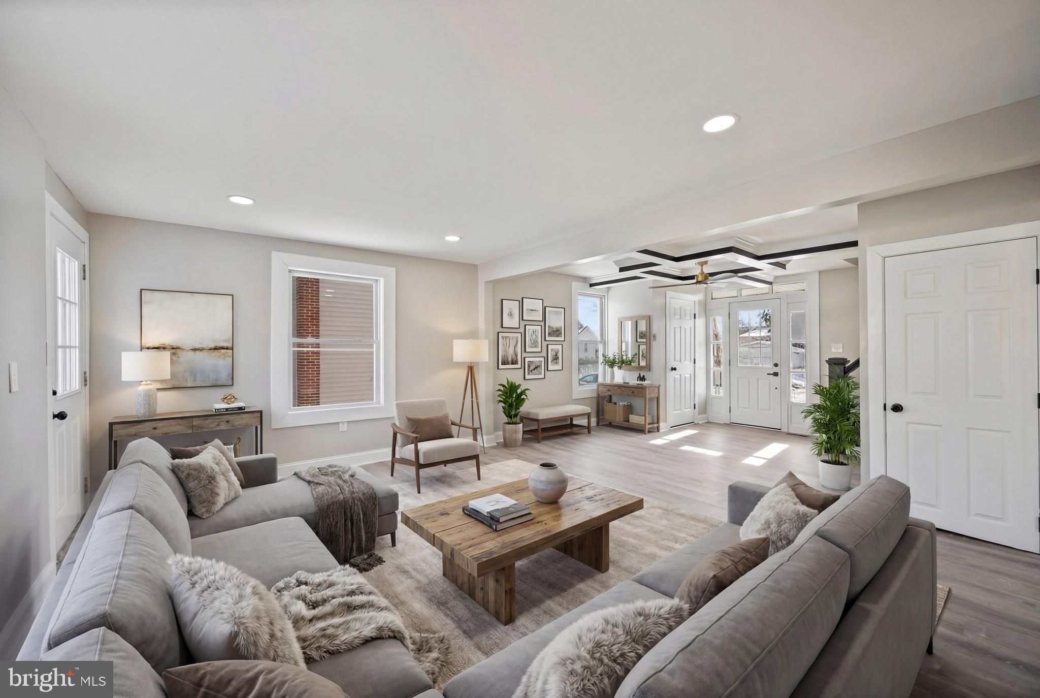 MARYLAND MANOR - Residential