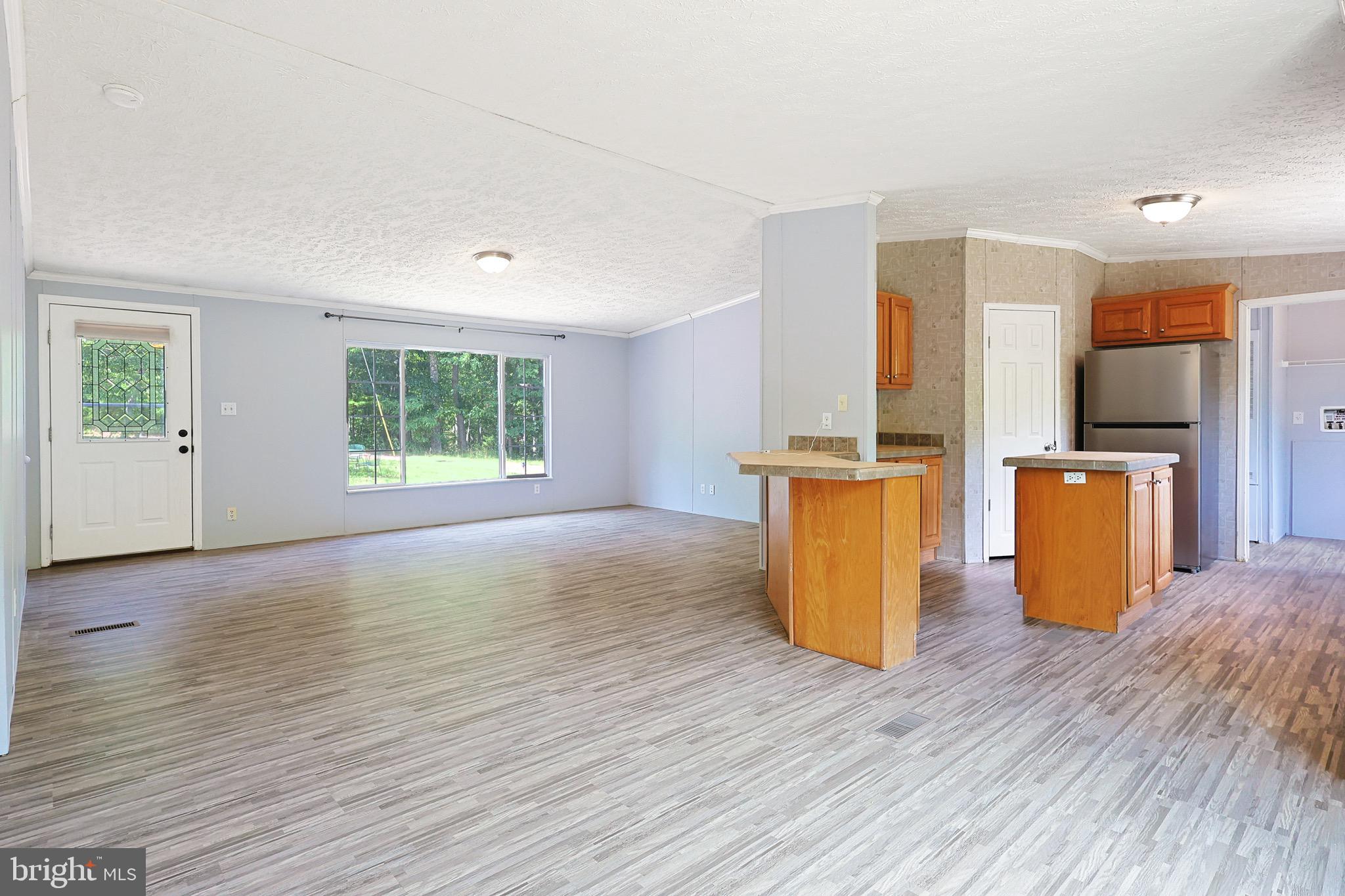 QUAKER WOODS - Residential