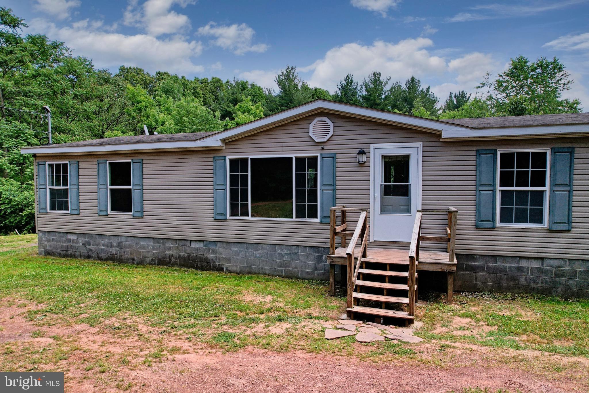 QUAKER WOODS - Residential