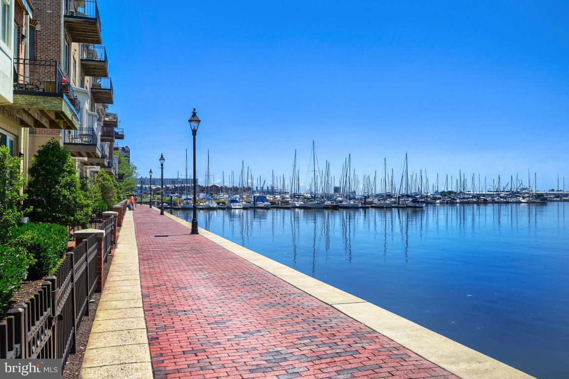 FELLS POINT HISTORIC DISTRICT - Residential