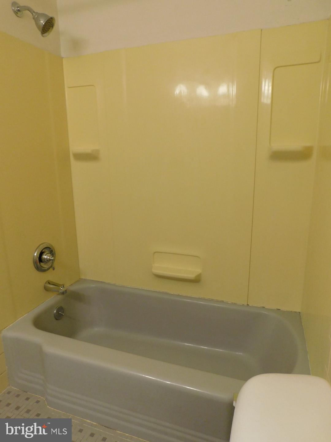 BUTTONWOOD MANOR - Residential