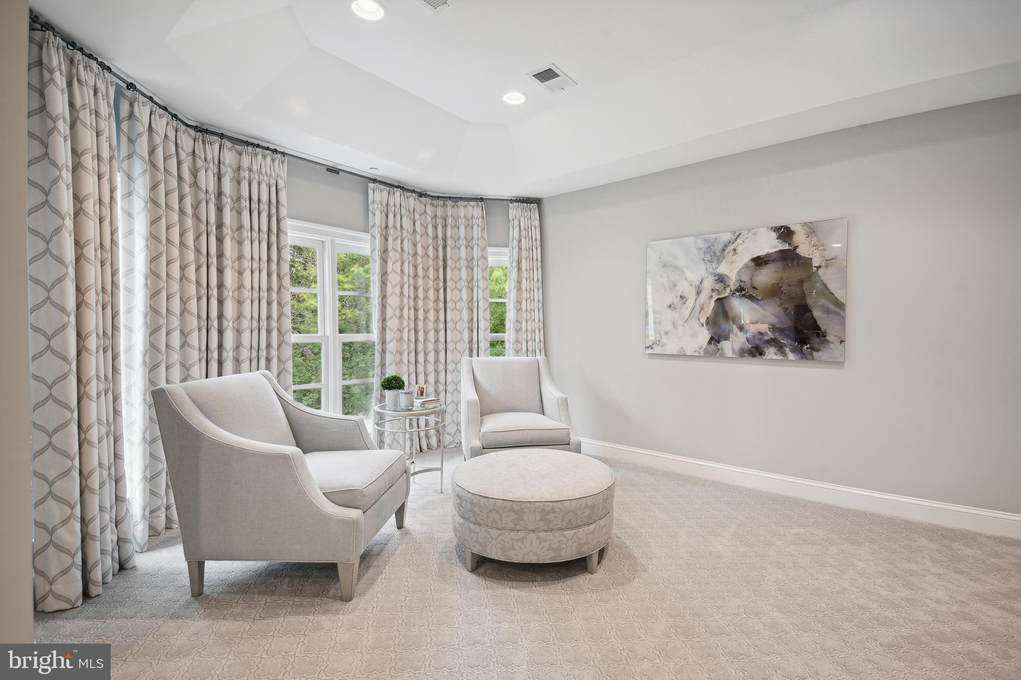 KENTSDALE ESTATES - Residential