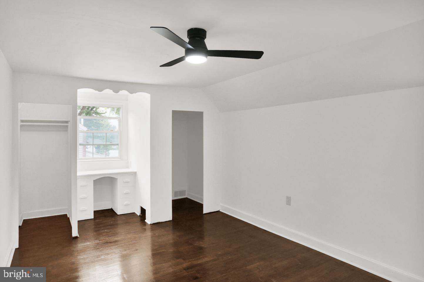 RIVERVIEW PARK - Residential