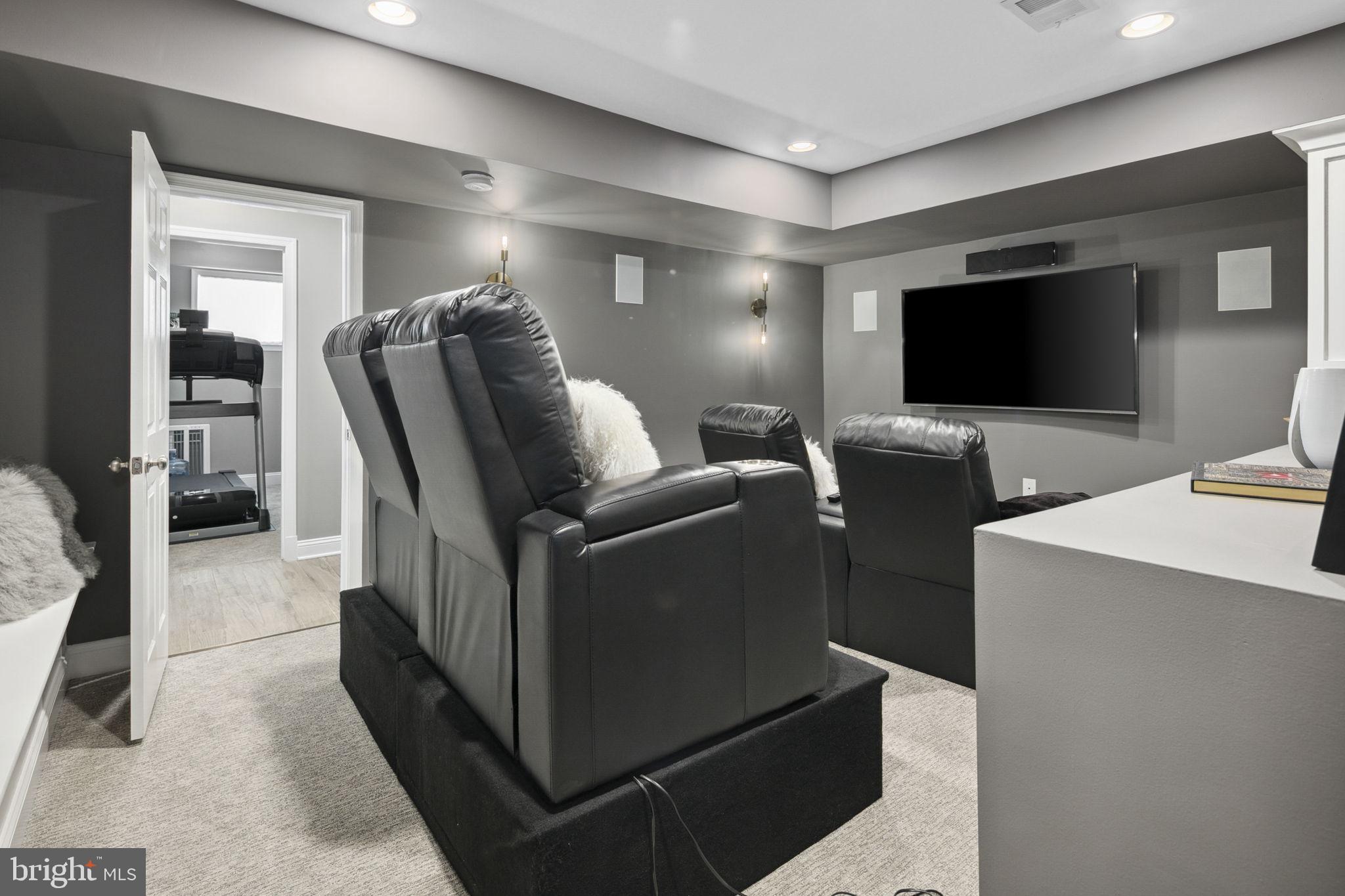 MILBURN TERRACE - Residential