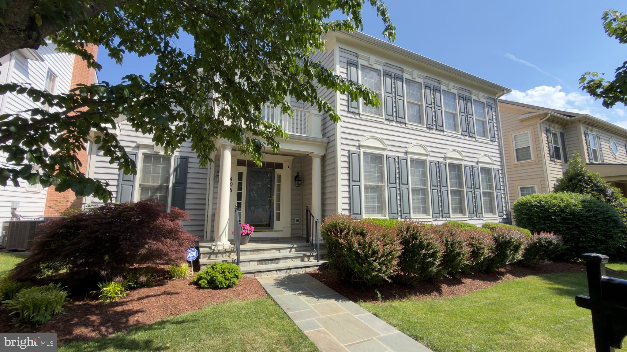KING FARM WATKINS POND - Residential