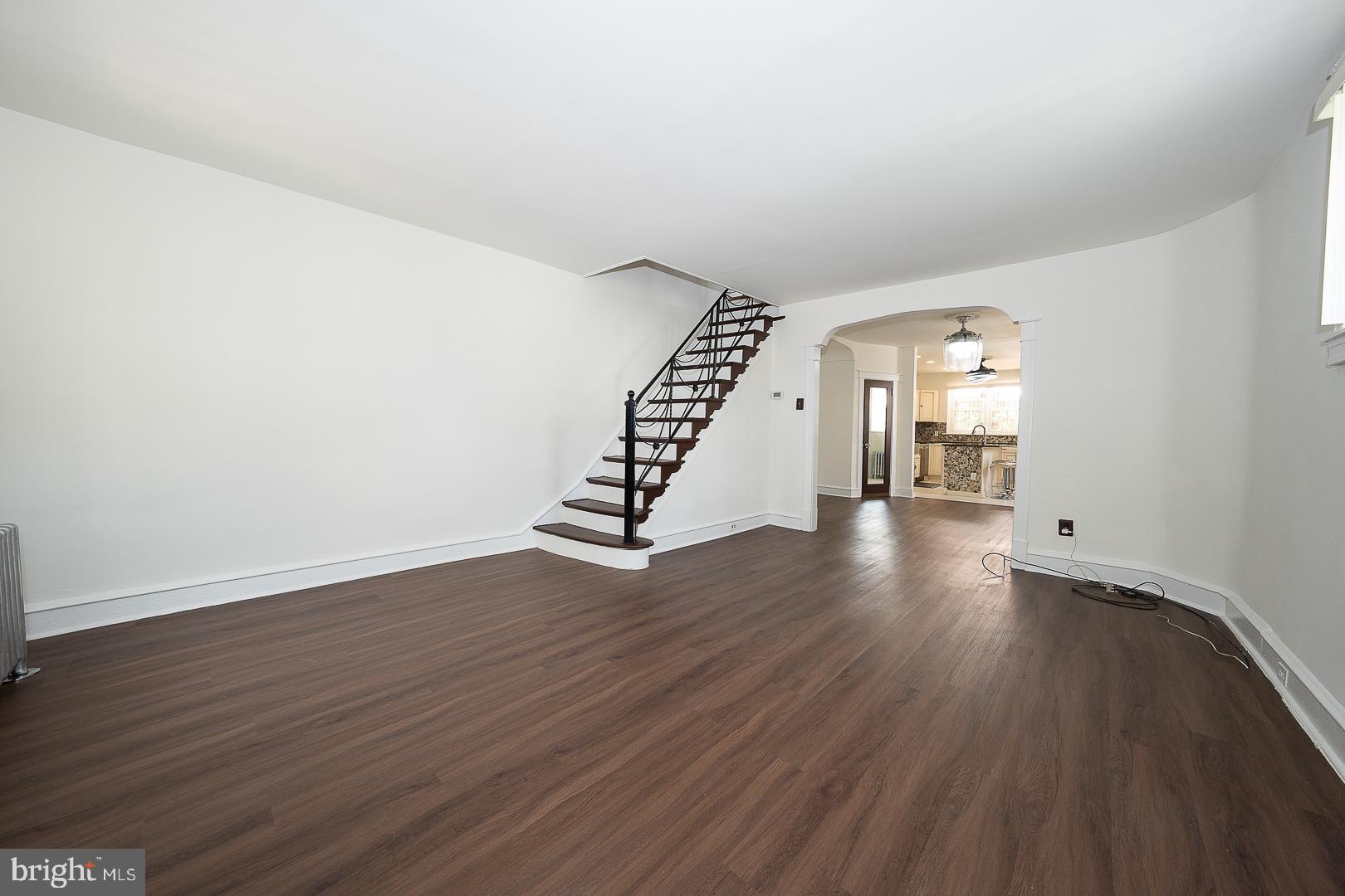 GERMANTOWN (EAST) - Residential