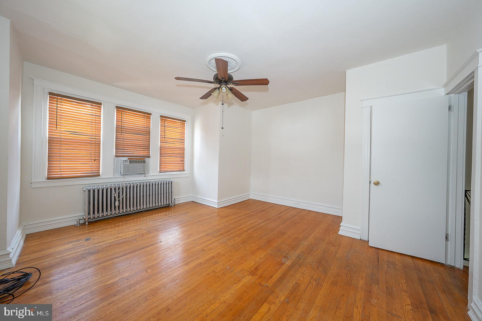 GERMANTOWN (EAST) - Residential