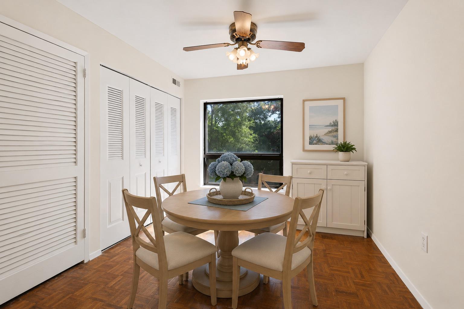 HYDE PARK - Residential