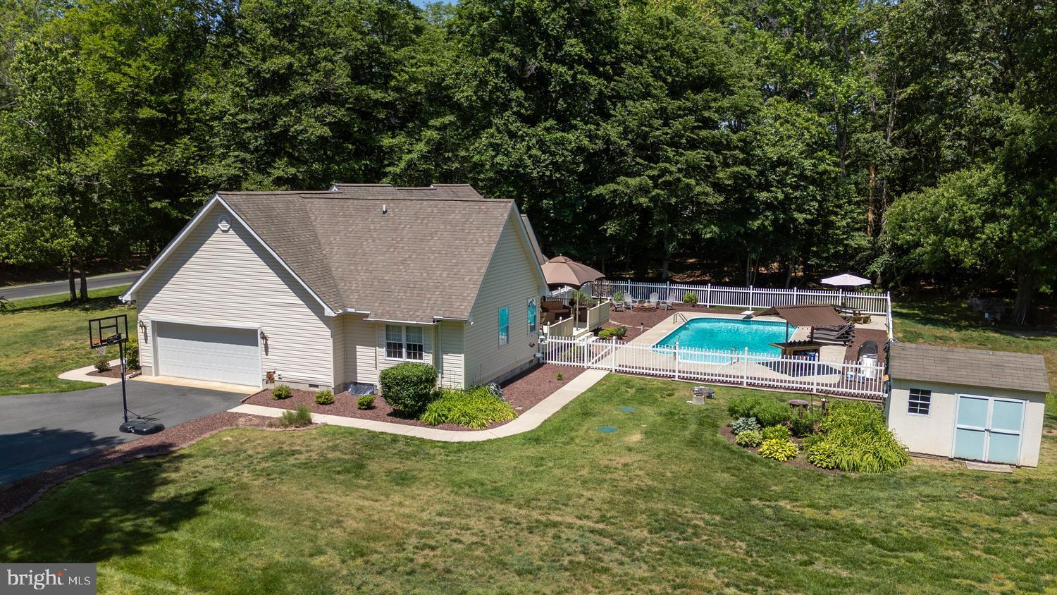 FOREST LANDING - Residential