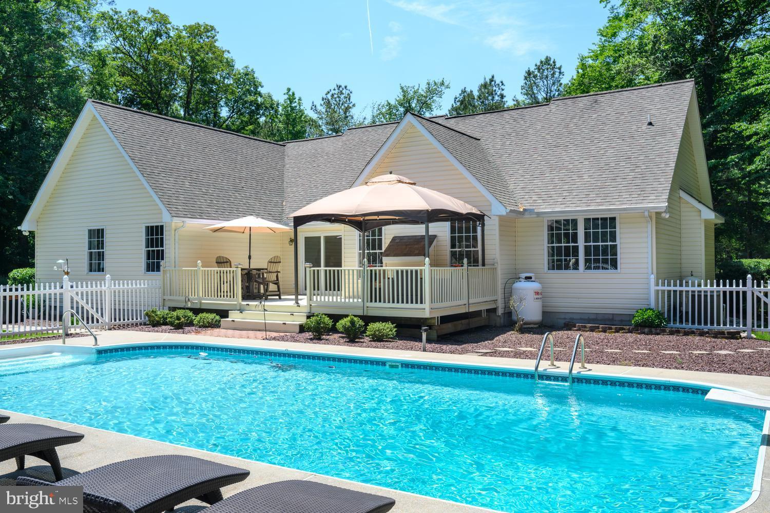 FOREST LANDING - Residential