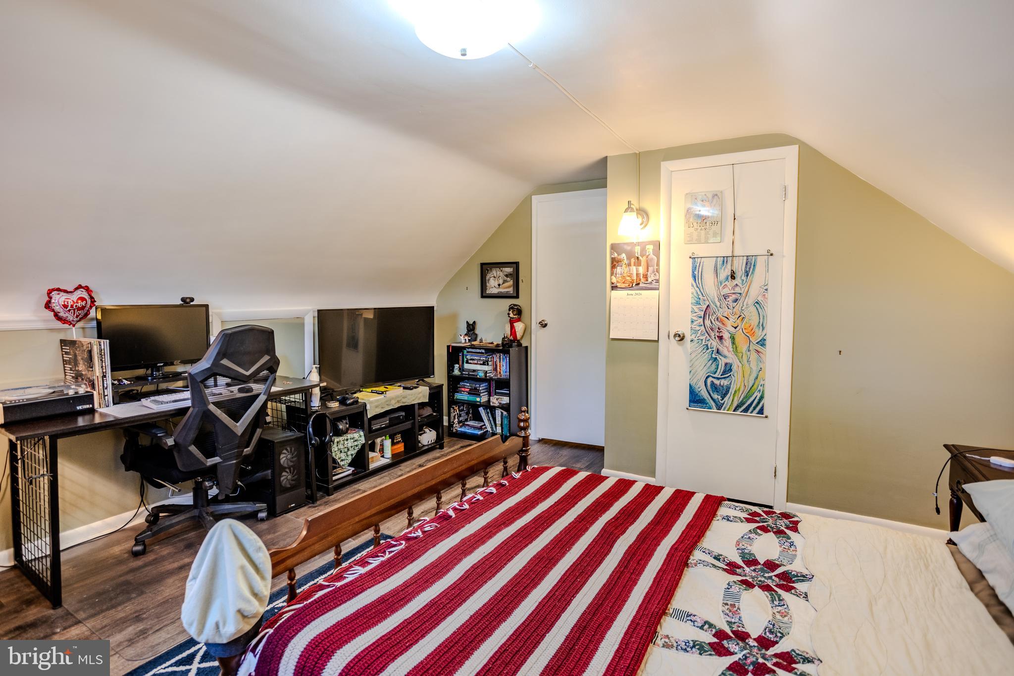 MCALLISTER - Residential