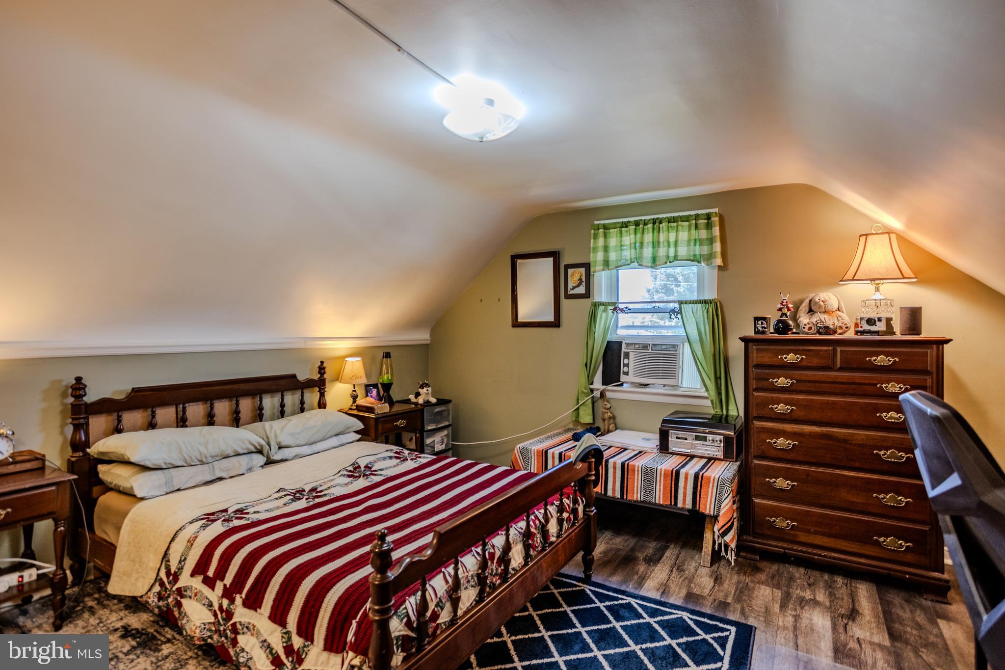 MCALLISTER - Residential